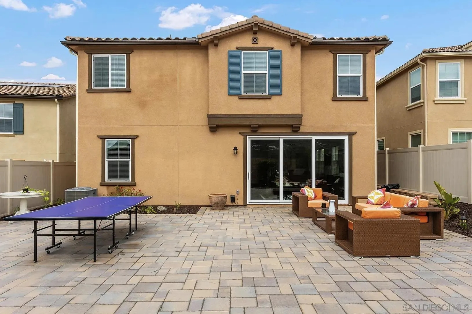 https://cdn.realtyfeed.com/cdn/127/260012707/969b68b0d2bb7c975d78049b04f30932.webp