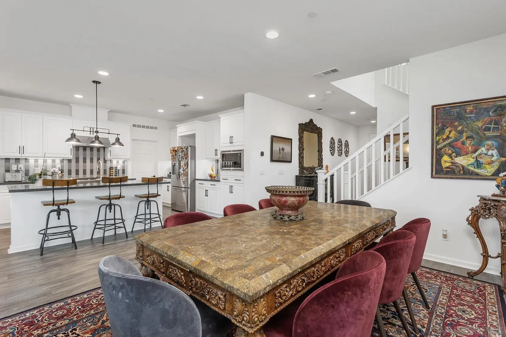 https://cdn.realtyfeed.com/cdn/127/260012707/e545727ef072be213188c89bbee1b898.webp