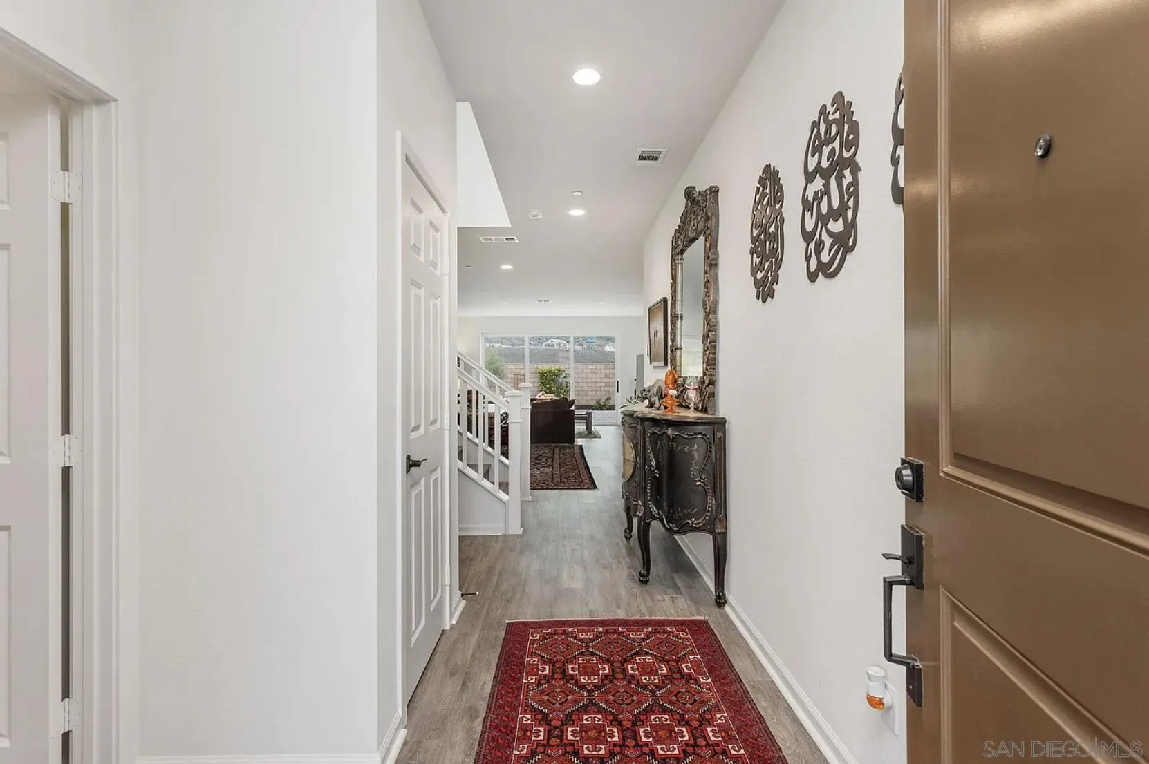 https://cdn.realtyfeed.com/cdn/127/260012707/edb73affdf1b17b65f2d24c7947666ba.webp