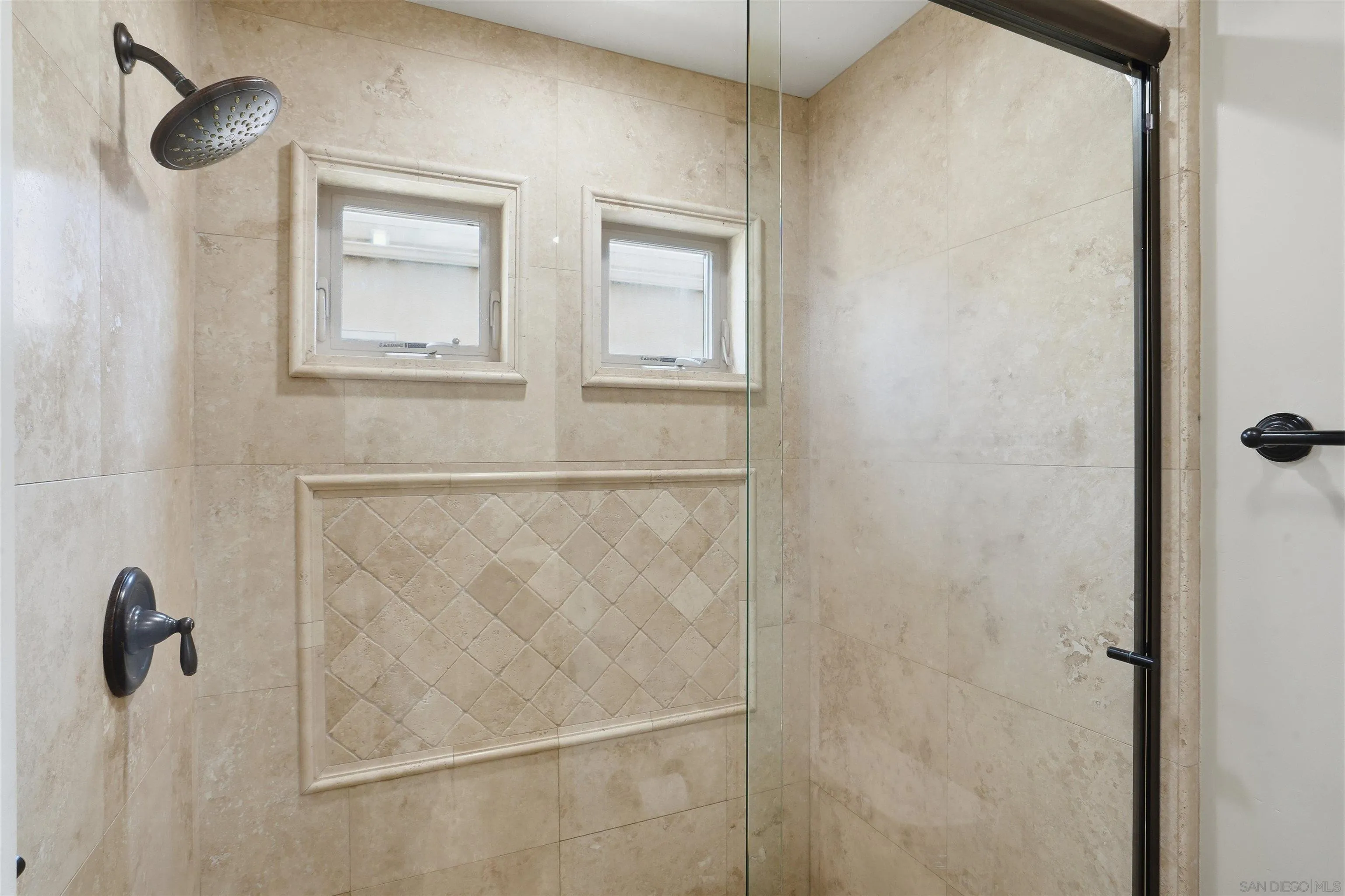 Photo #16: 260012711 Listing: Photo #16