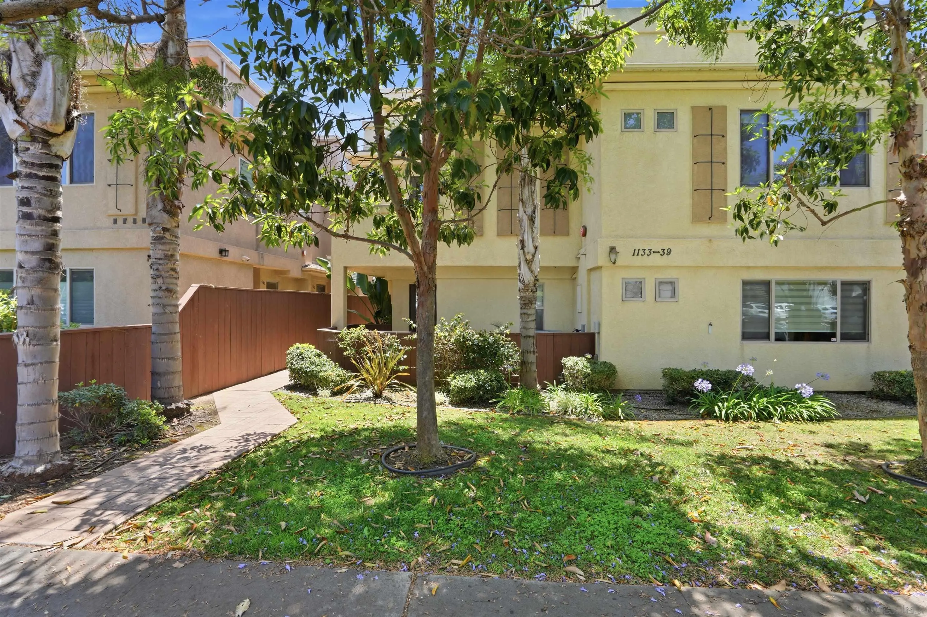 Photo #2: 260012711 Listing: Photo #2