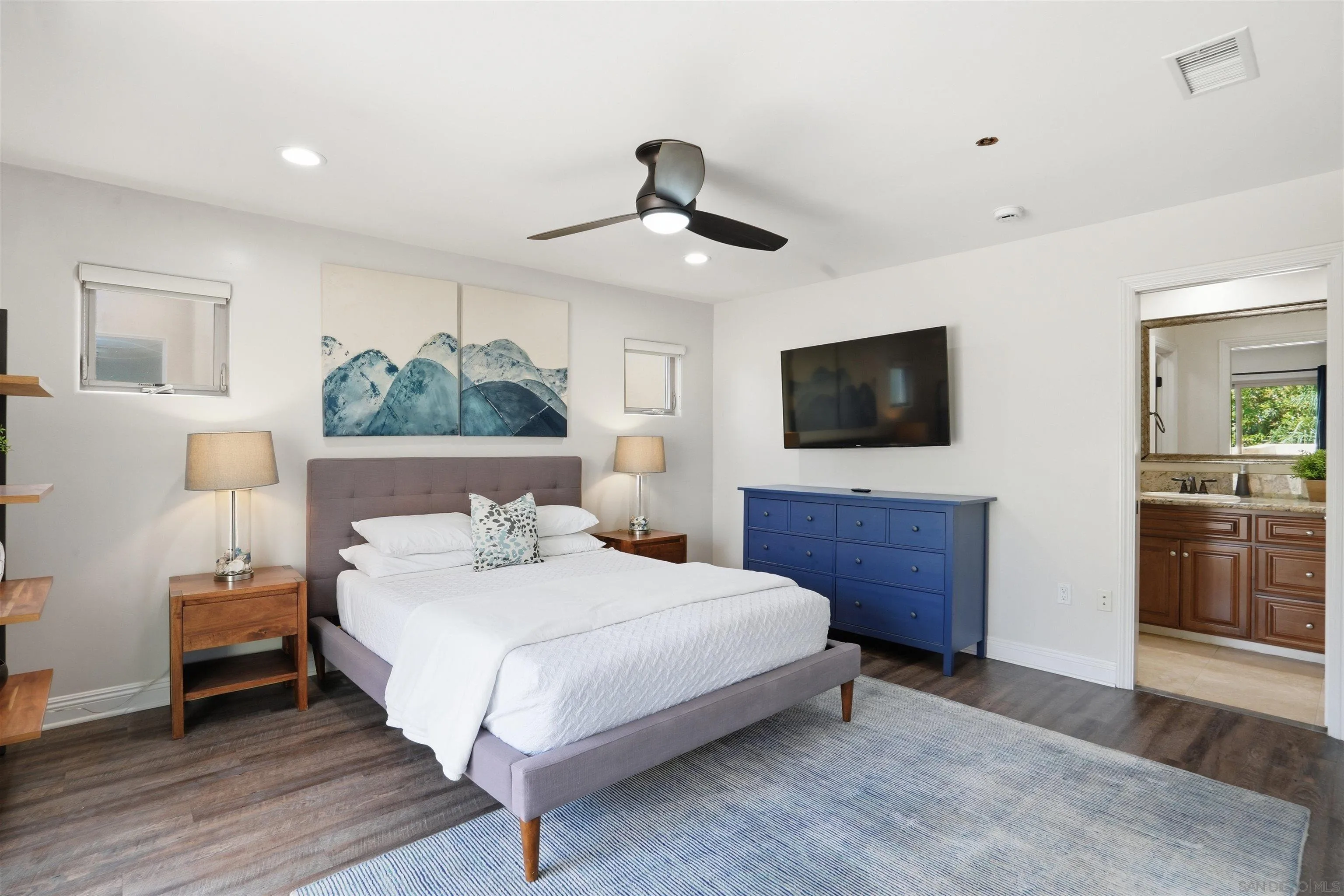 Photo #13: 260012711 Listing: Photo #13