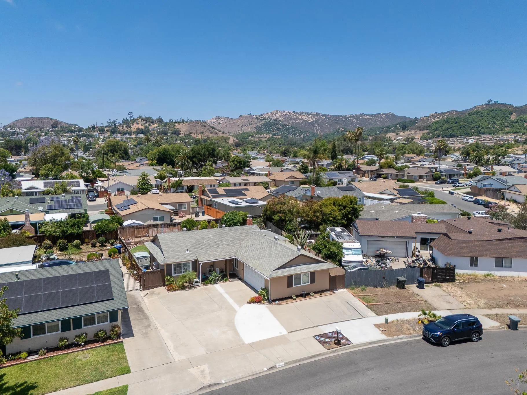 https://cdn.realtyfeed.com/cdn/127/260012712/9f104ac2c90adaa8d7573289ac19fc8e.webp