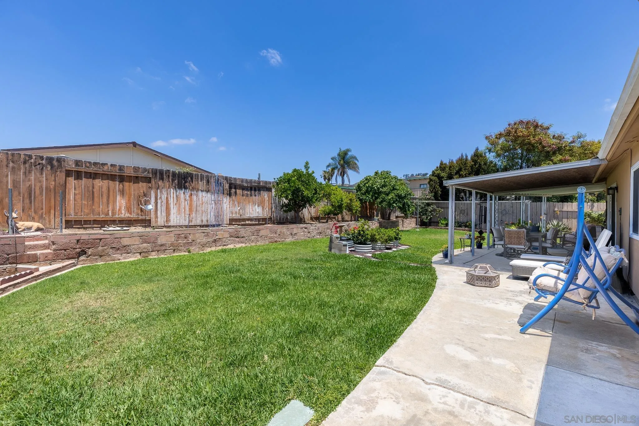 https://cdn.realtyfeed.com/cdn/127/260012712/a181bd2b52b456a97fb381005173fc55.webp