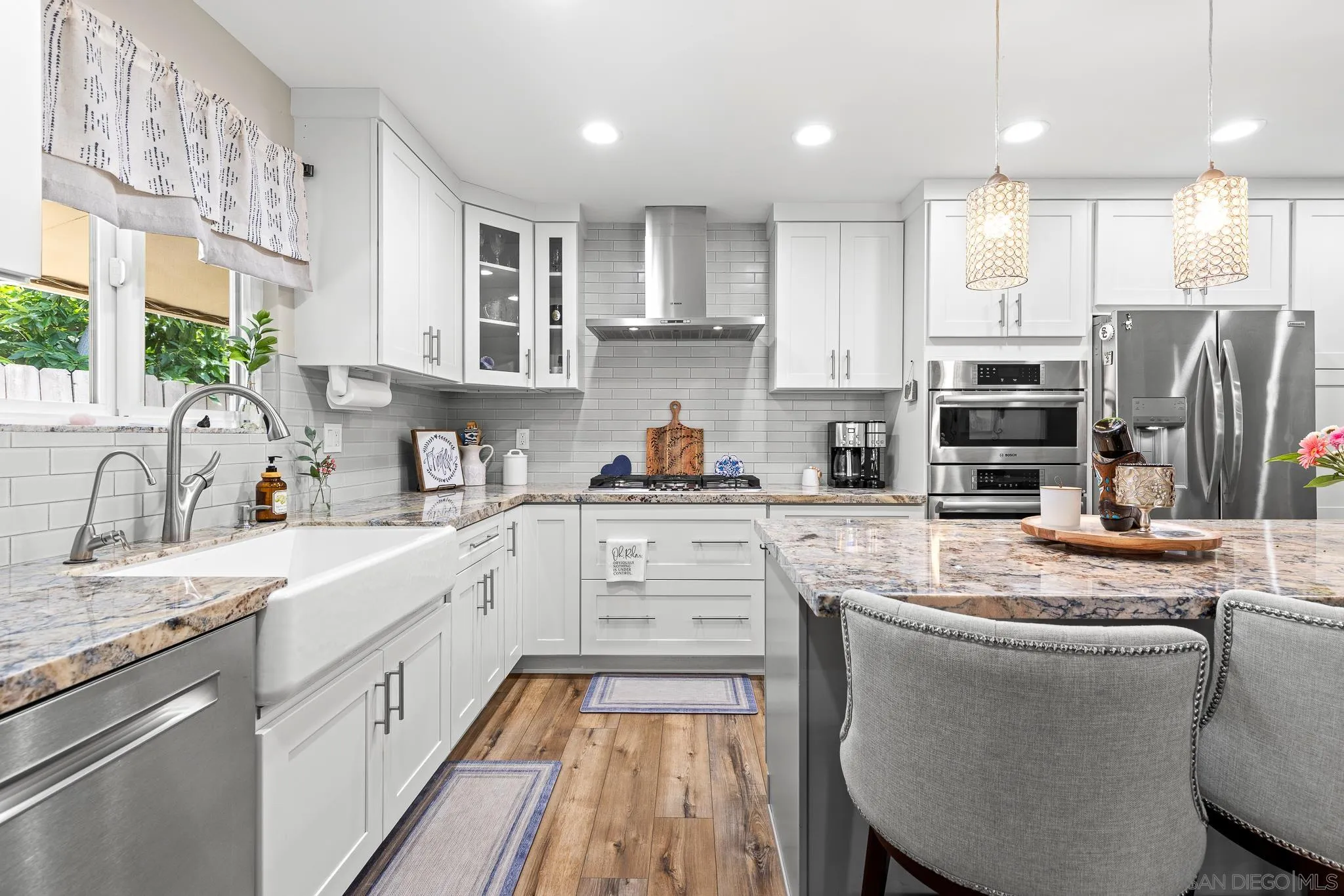 https://cdn.realtyfeed.com/cdn/127/260012712/cb387d2d40b08b07ea4cc67a793e2e8a.webp