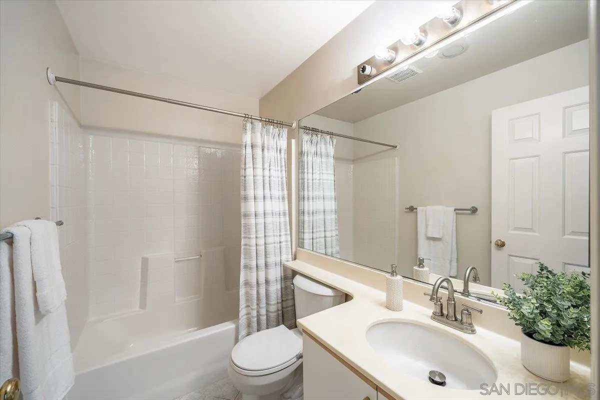 Photo #29: 260012714 Listing: Photo #29