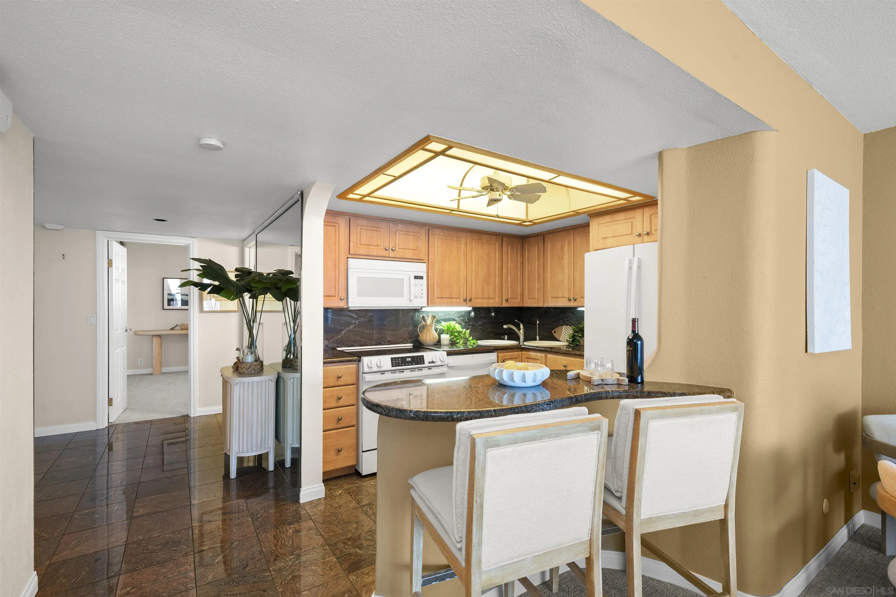 https://cdn.realtyfeed.com/cdn/127/260012718/d8e2c737d2b84bb804eaae8f3d6db52a.webp