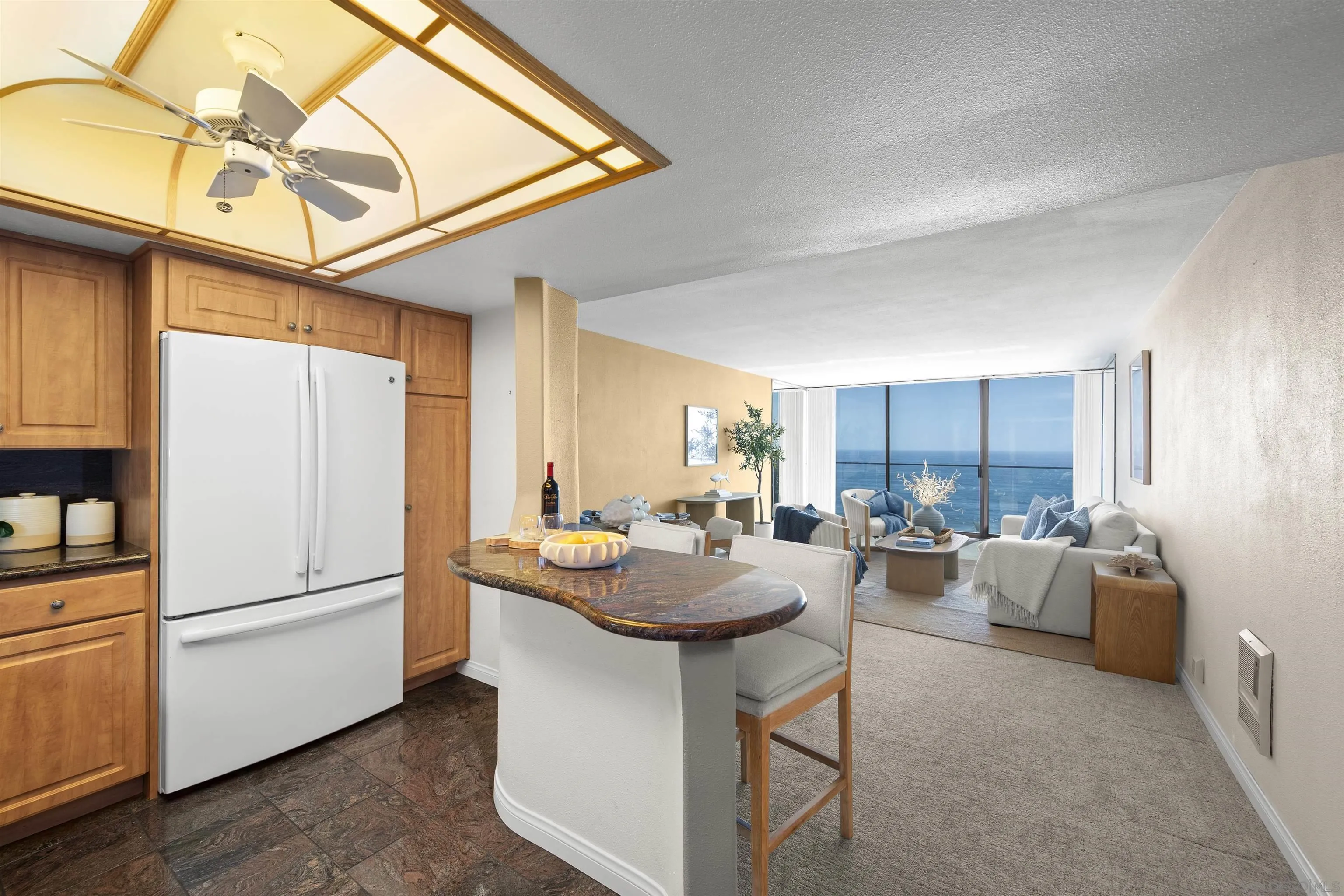 https://cdn.realtyfeed.com/cdn/127/260012718/e7c77b57451f43f6cc05ba15d4cbe253.webp