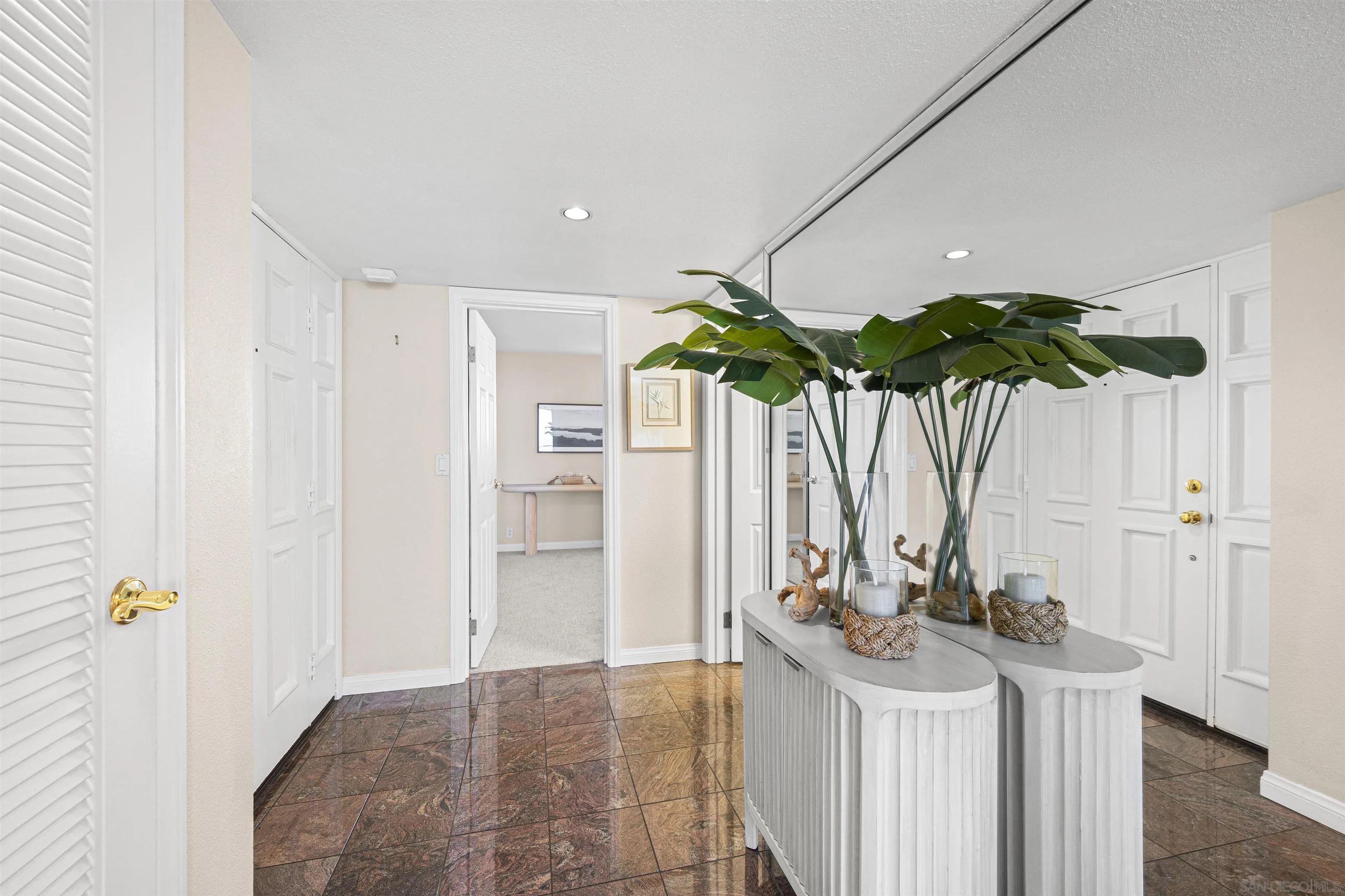 https://cdn.realtyfeed.com/cdn/127/260012718/f40830b710f03962e778ad41a495ad2d.webp