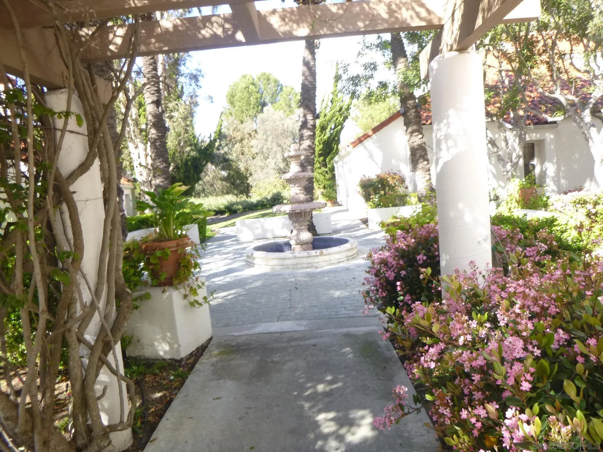 Photo #13: 260012719 Listing: Photo #13