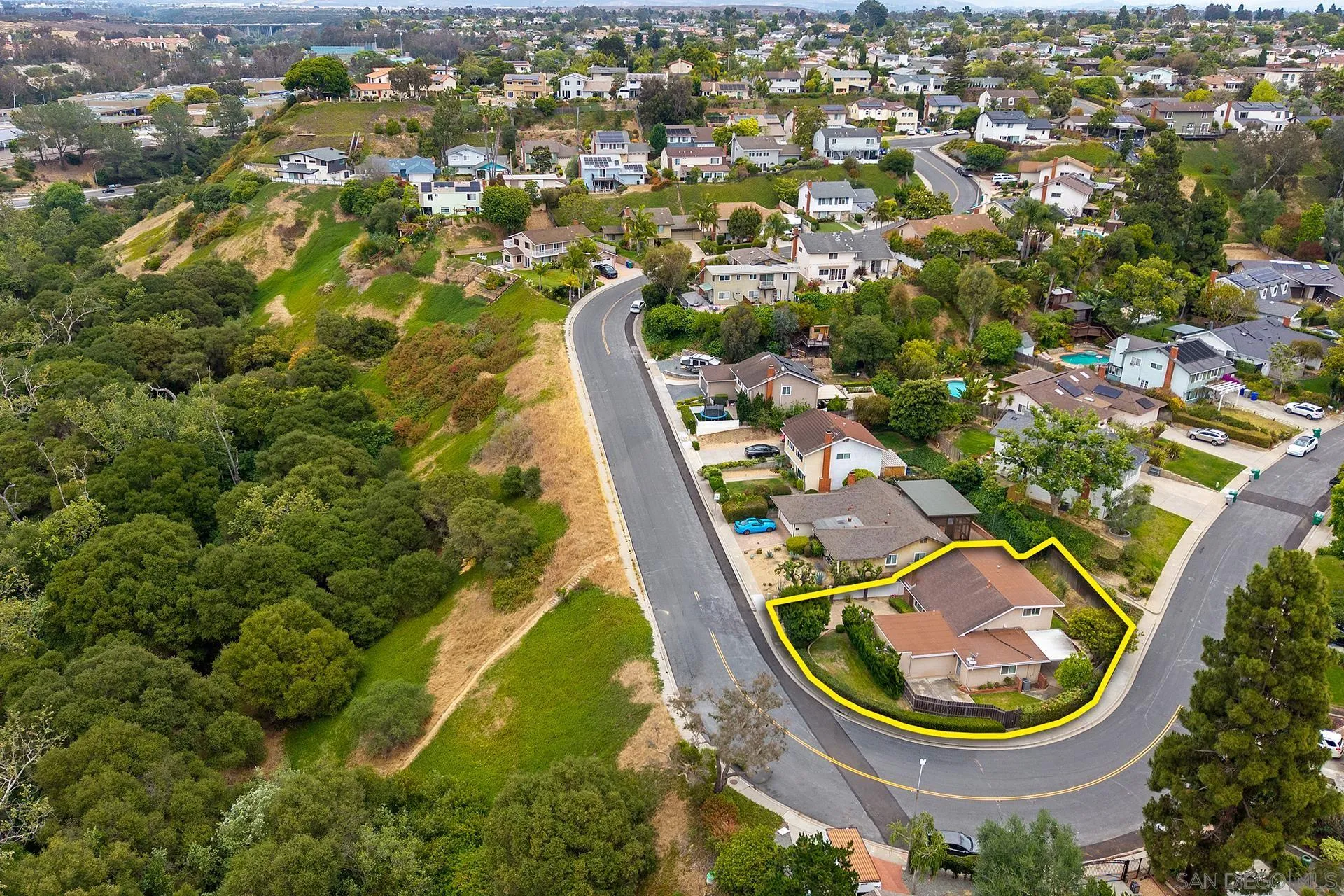 https://cdn.realtyfeed.com/cdn/127/260012720/7b99eb5ed5101afccaa57467d4f00ae8.webp