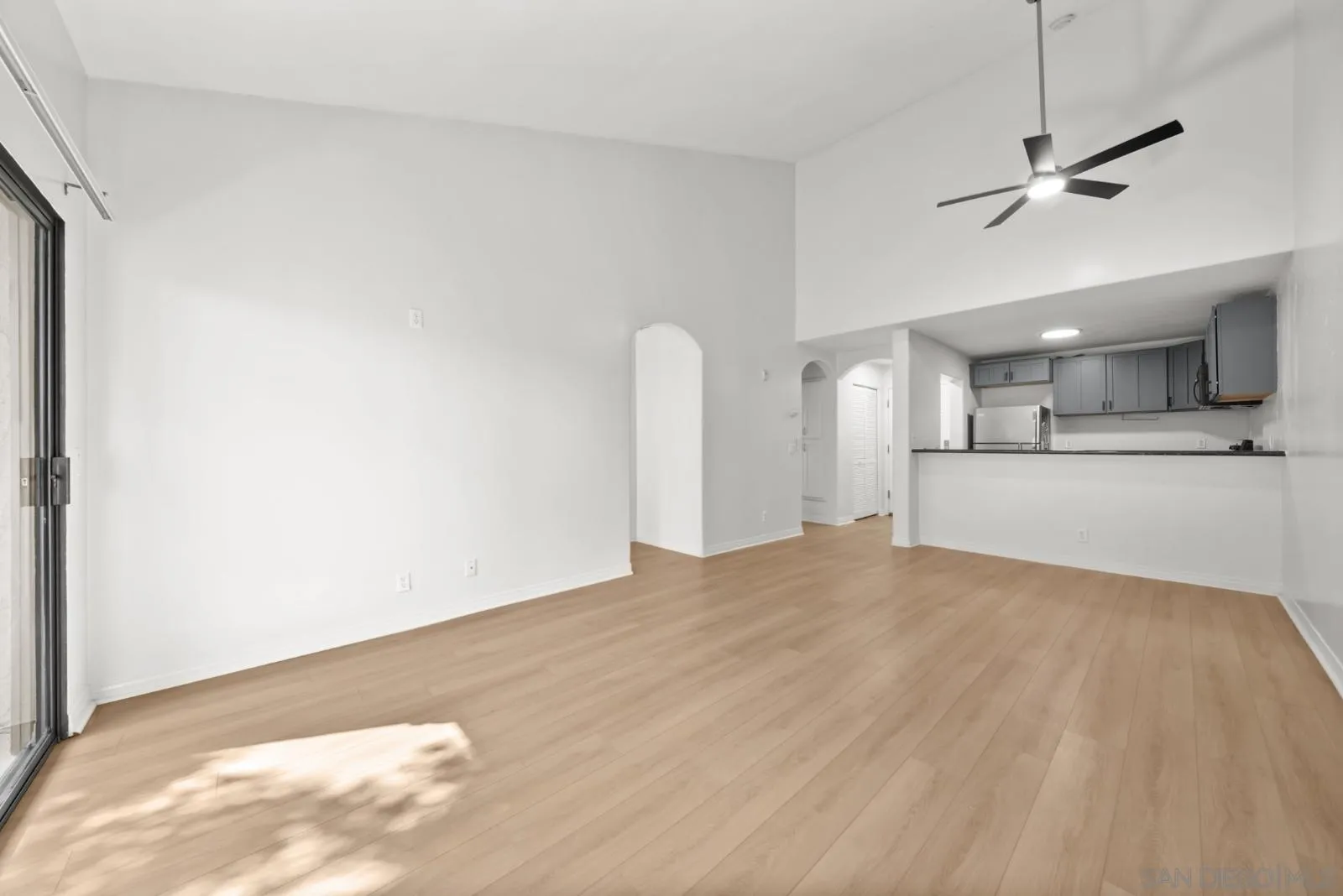 Photo #5: 260012721 Listing: Photo #5