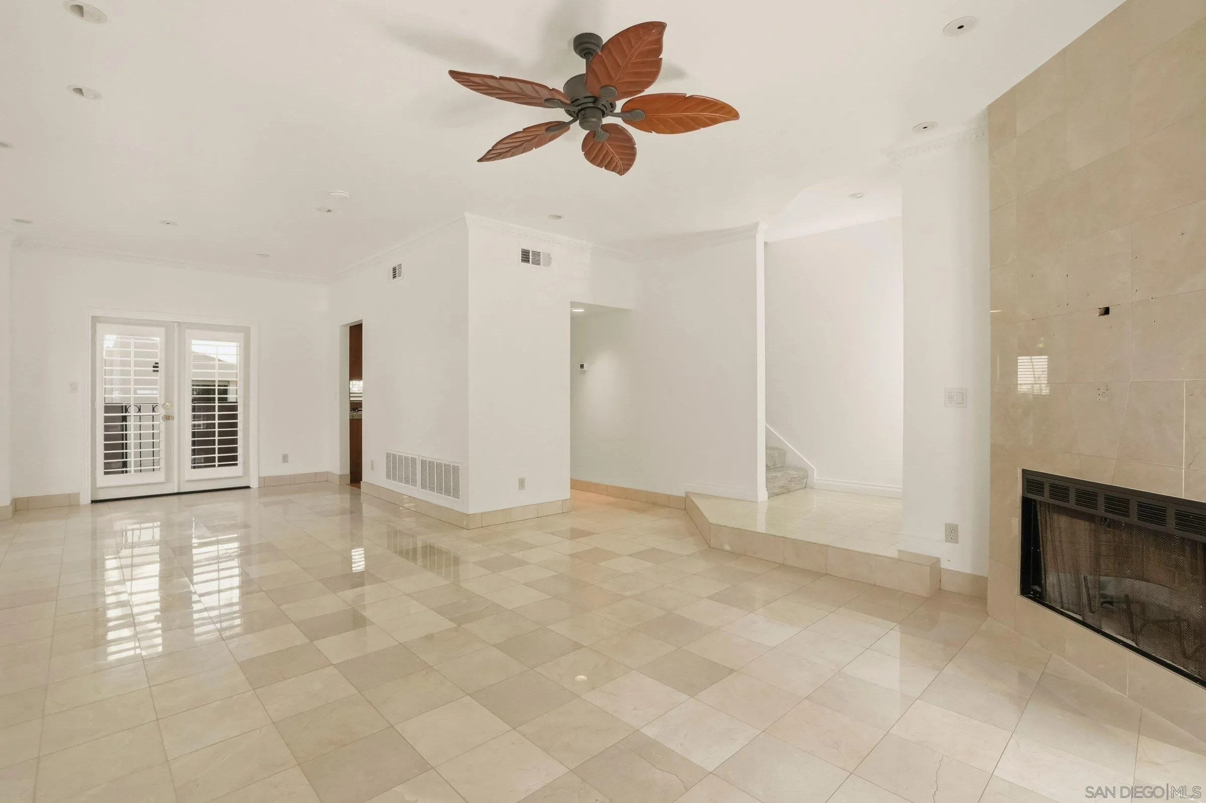 Photo #6: 260012722 Listing: Photo #6