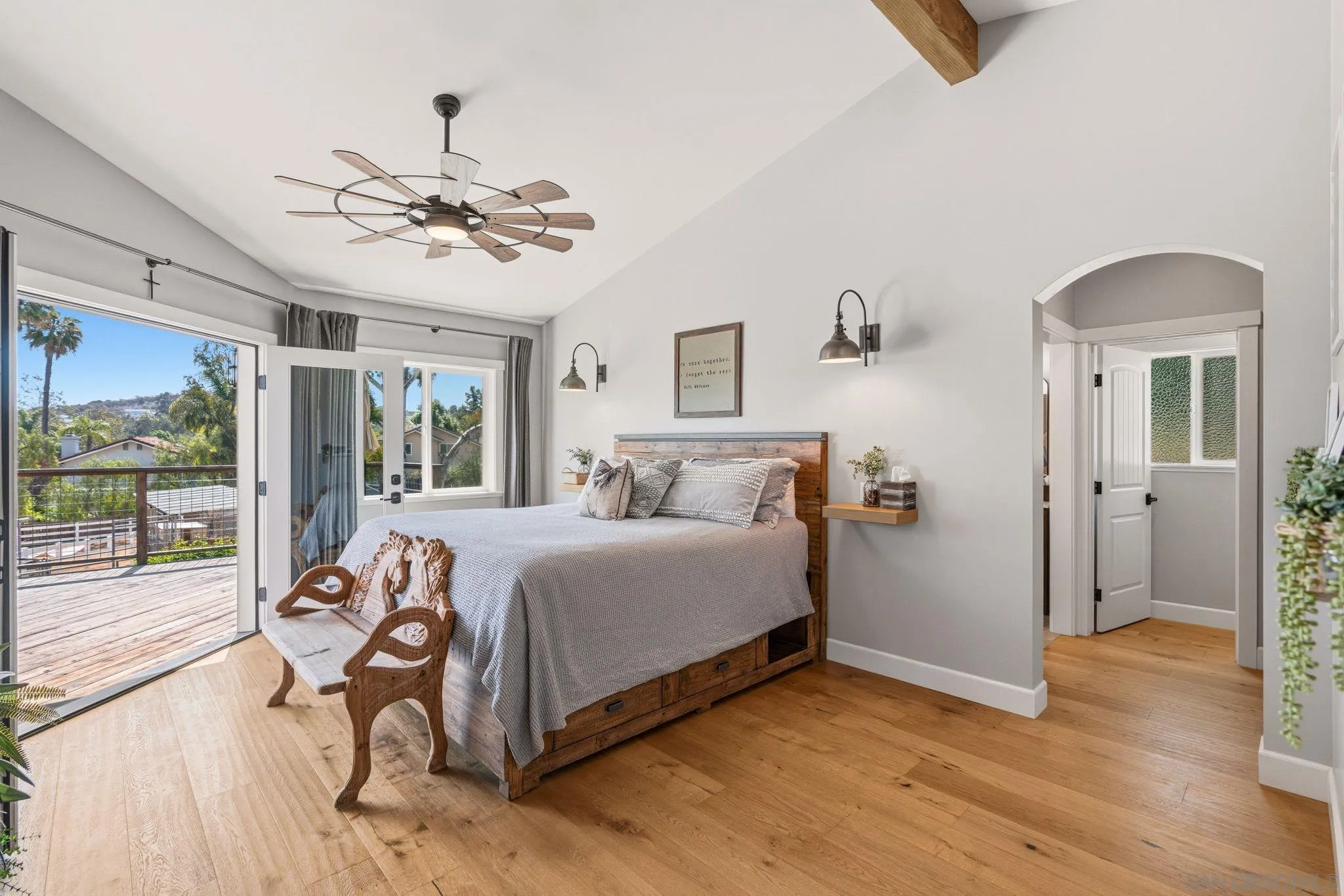 https://cdn.realtyfeed.com/cdn/127/260012724/12d152ca174fa5316f1e44d65d62587a.webp