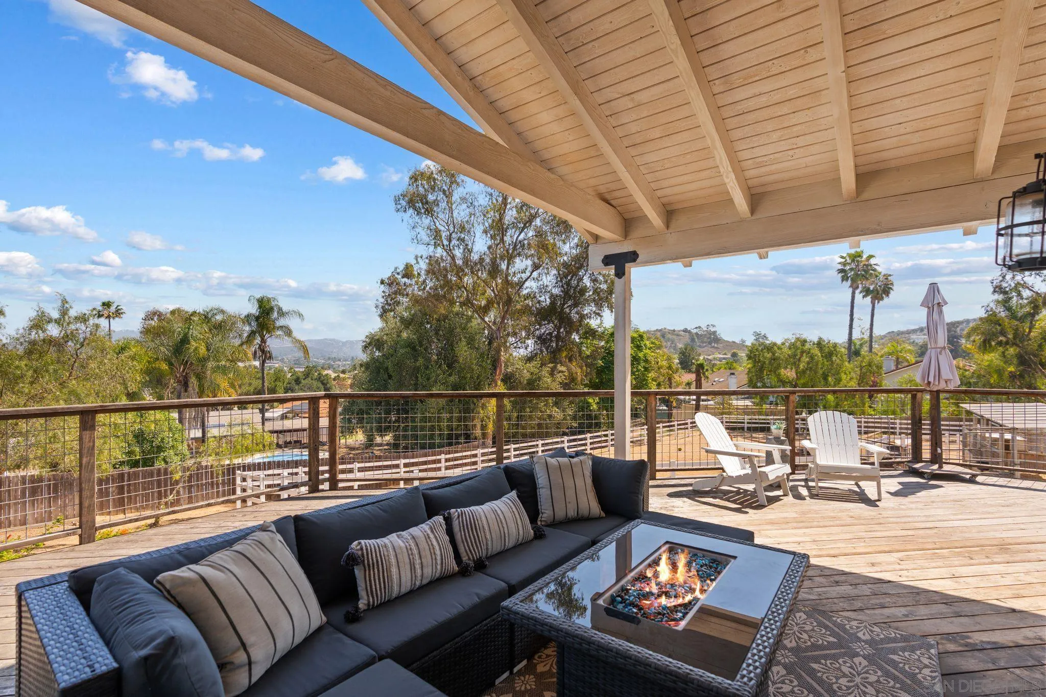 https://cdn.realtyfeed.com/cdn/127/260012724/b76935881c20d984dacdfdb47ce15ce1.webp