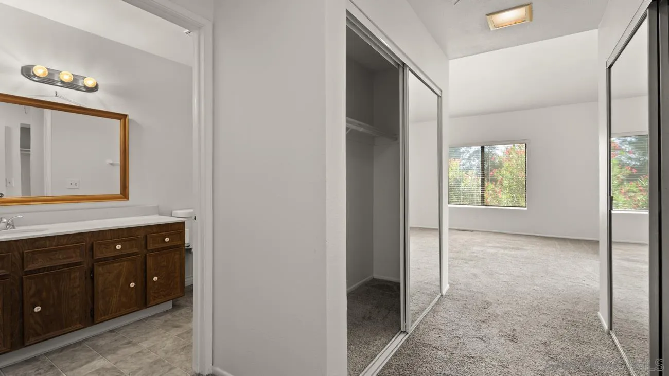 https://cdn.realtyfeed.com/cdn/127/260012725/6b1355b3d8fb3642ad1397a0f5a38af0.webp