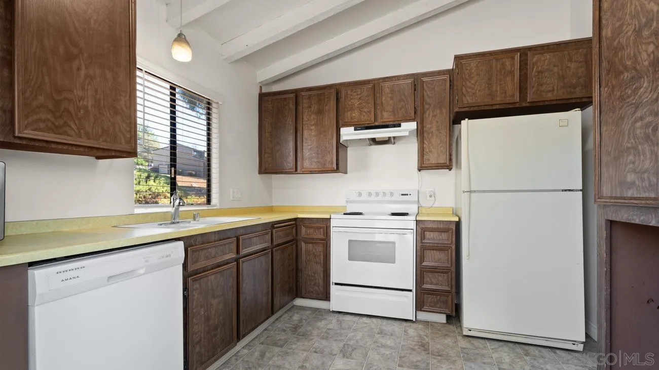 https://cdn.realtyfeed.com/cdn/127/260012725/b463fd84727f37258861fab5409387df.webp
