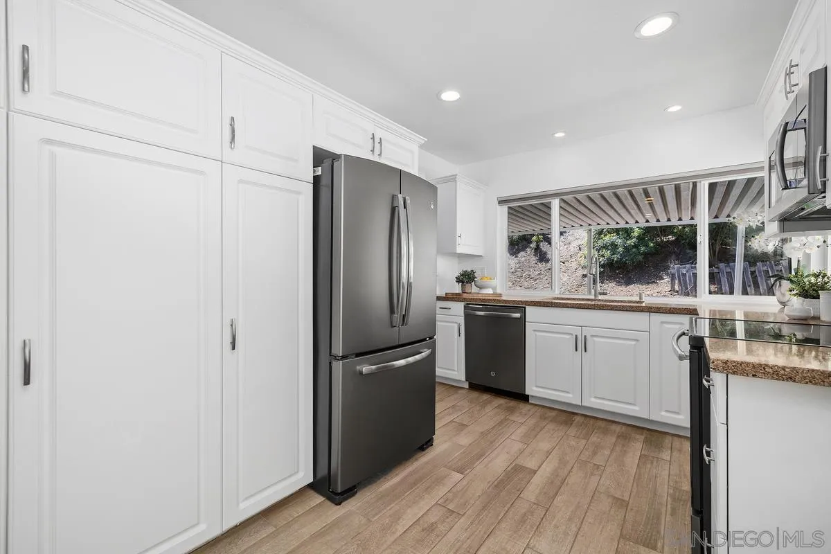 https://cdn.realtyfeed.com/cdn/127/260012726/1e2b9bb5952168e9c4a7417f0bd12285.webp