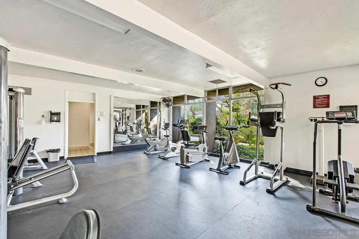 https://cdn.realtyfeed.com/cdn/127/260012732/624b48de94cfecb373ad1dafecb687f5.webp