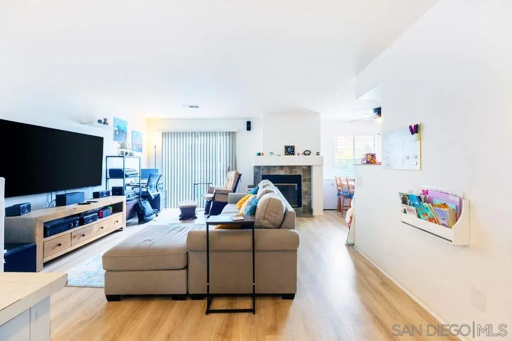 Photo #20: 260012735 Listing: Photo #20