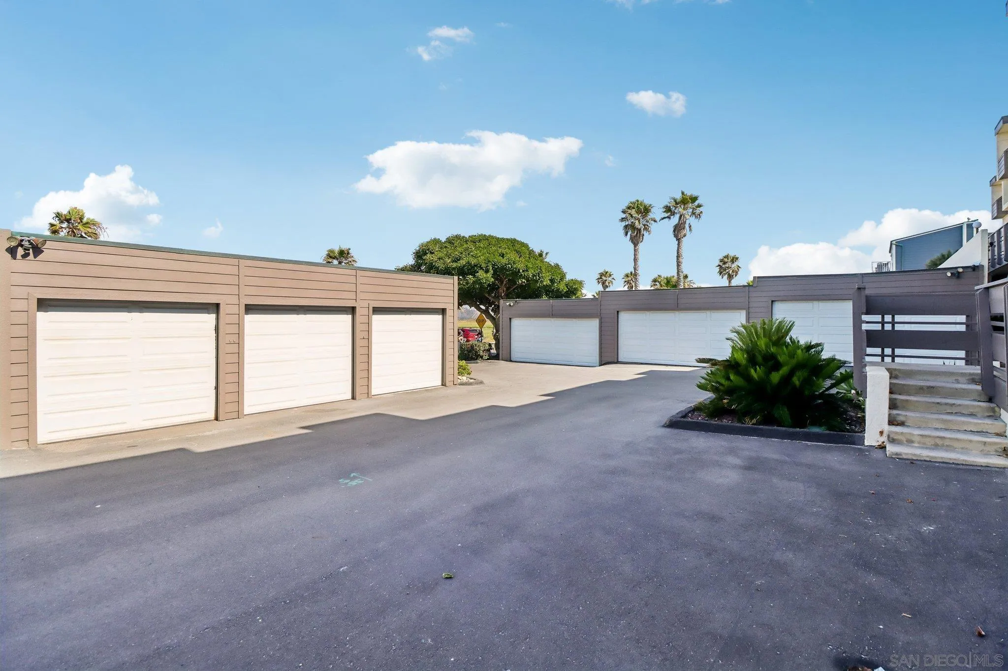 Photo #10: 260012736 Listing: Photo #10