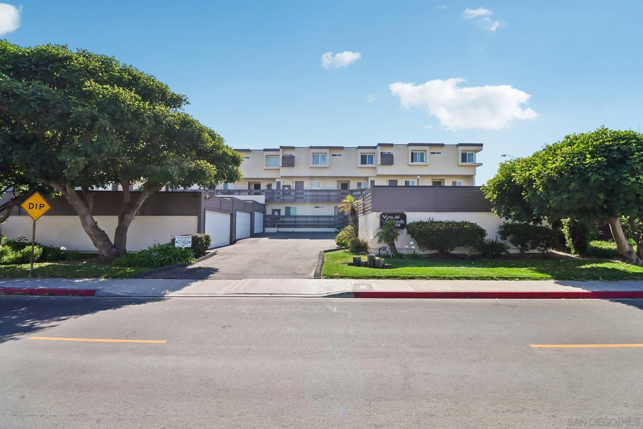 Photo #6: 260012736 Listing: Photo #6