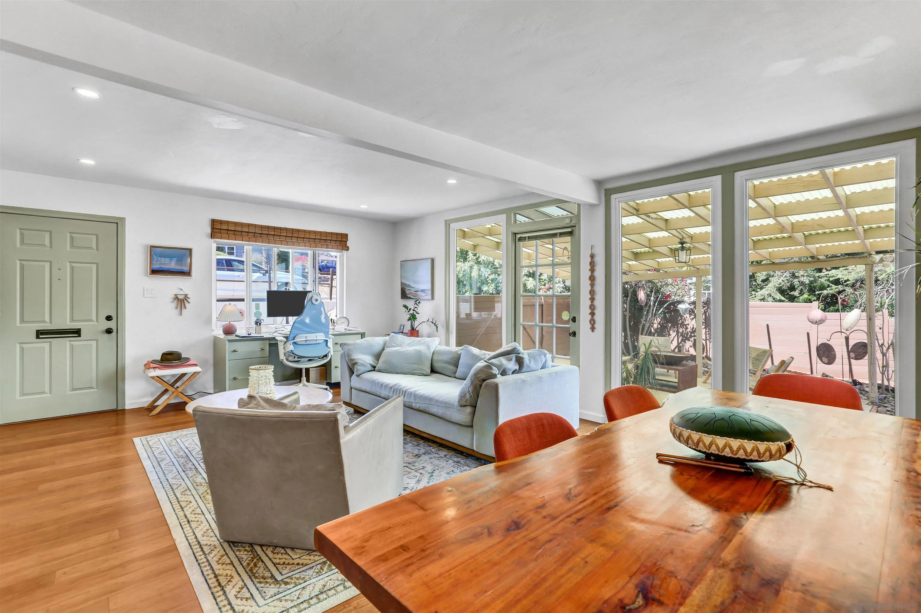 https://cdn.realtyfeed.com/cdn/127/260012737/0a4537e9de3da77a0fe43fa1fe3e39ba.webp