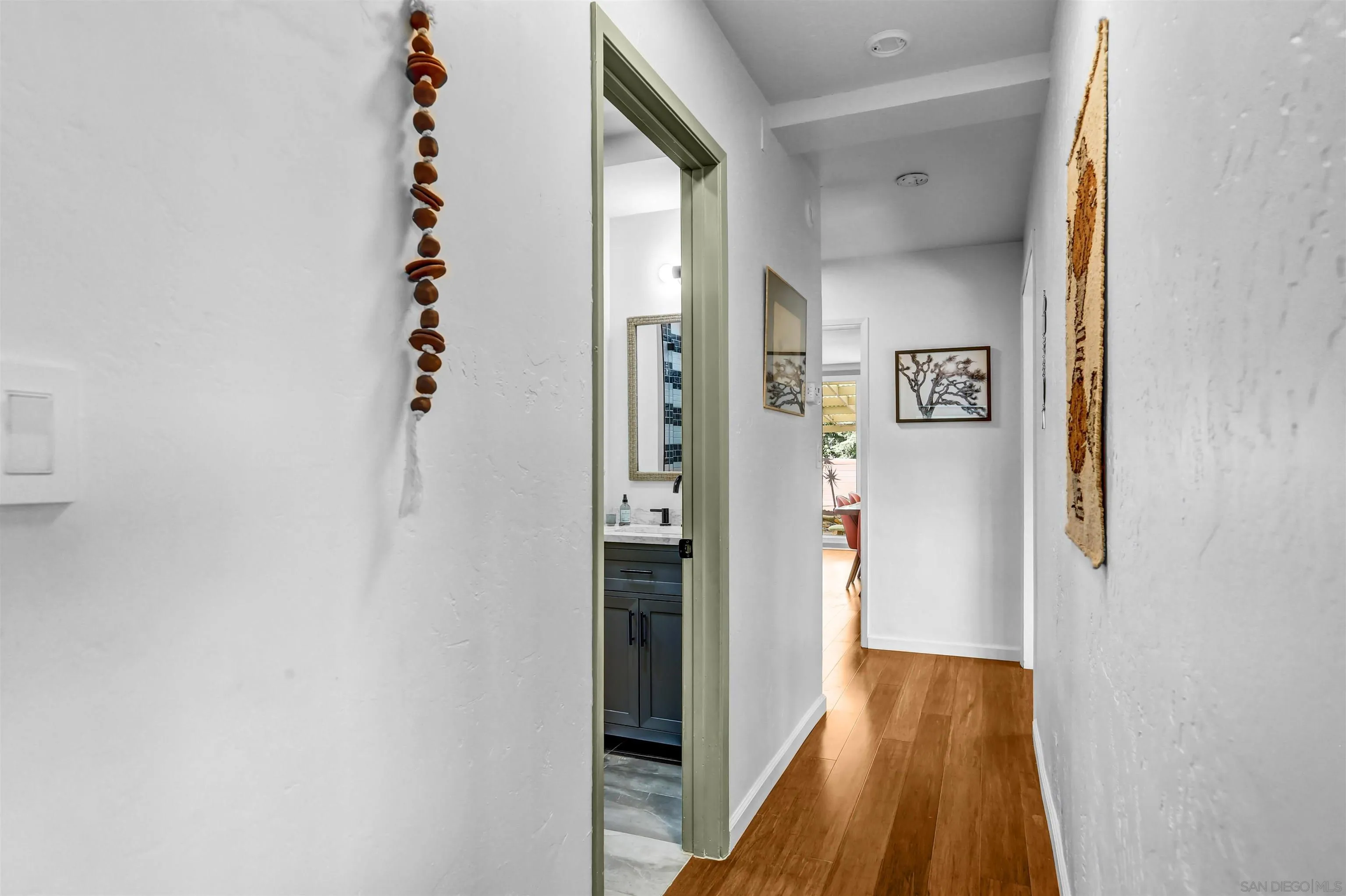 https://cdn.realtyfeed.com/cdn/127/260012737/bce50d51f4f9b49f7bf0a1eef03ecdae.webp