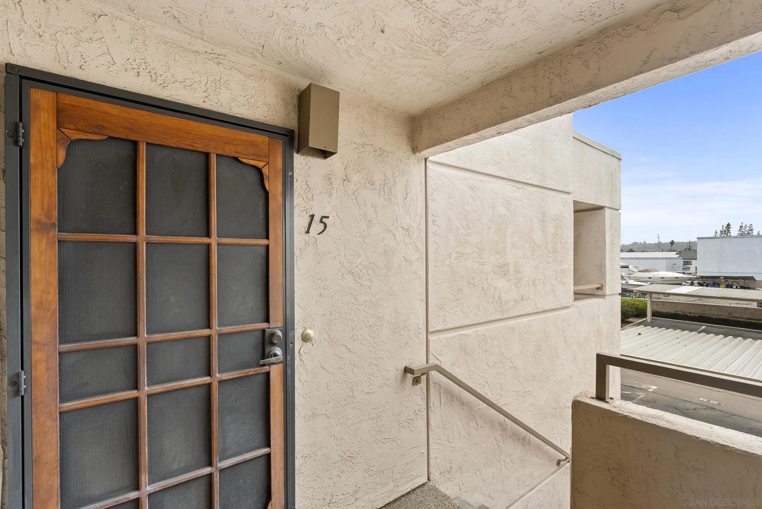 Photo #3: 260012739 Listing: Photo #3