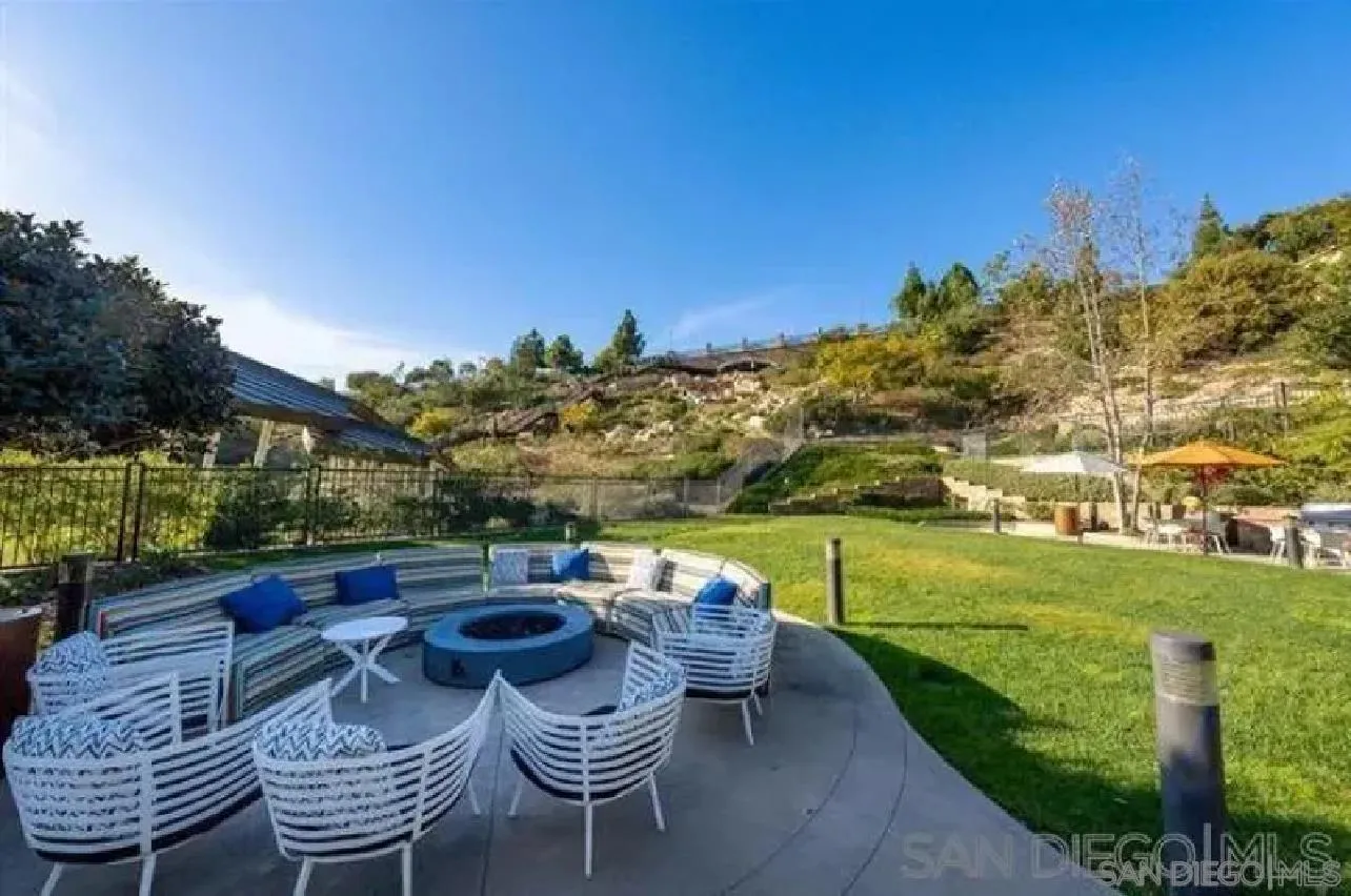 https://cdn.realtyfeed.com/cdn/127/260012742/0a7447c87a7f5287120fc9c23229dab3.webp