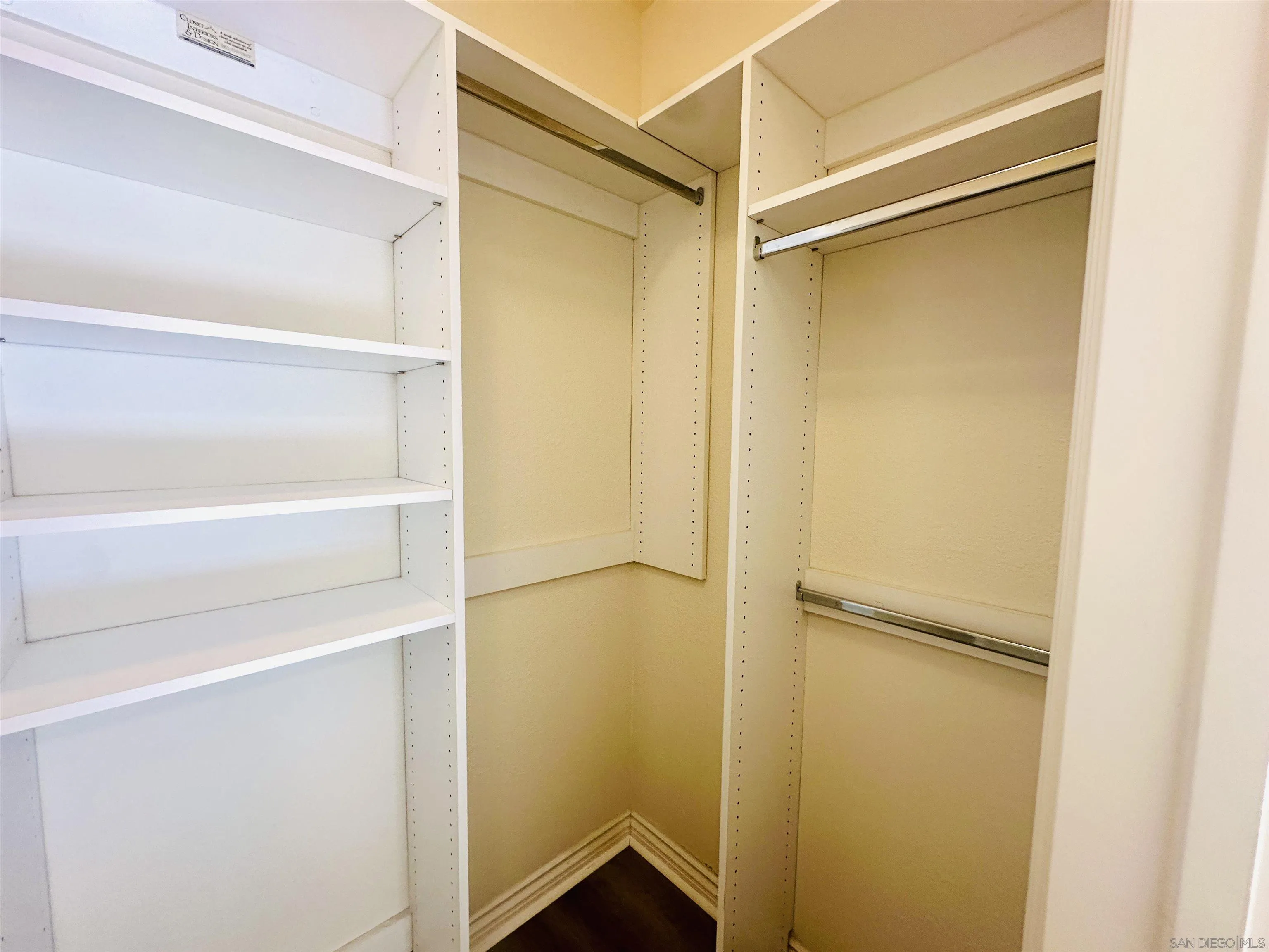 Photo #11: 260012743 Listing: Photo #11