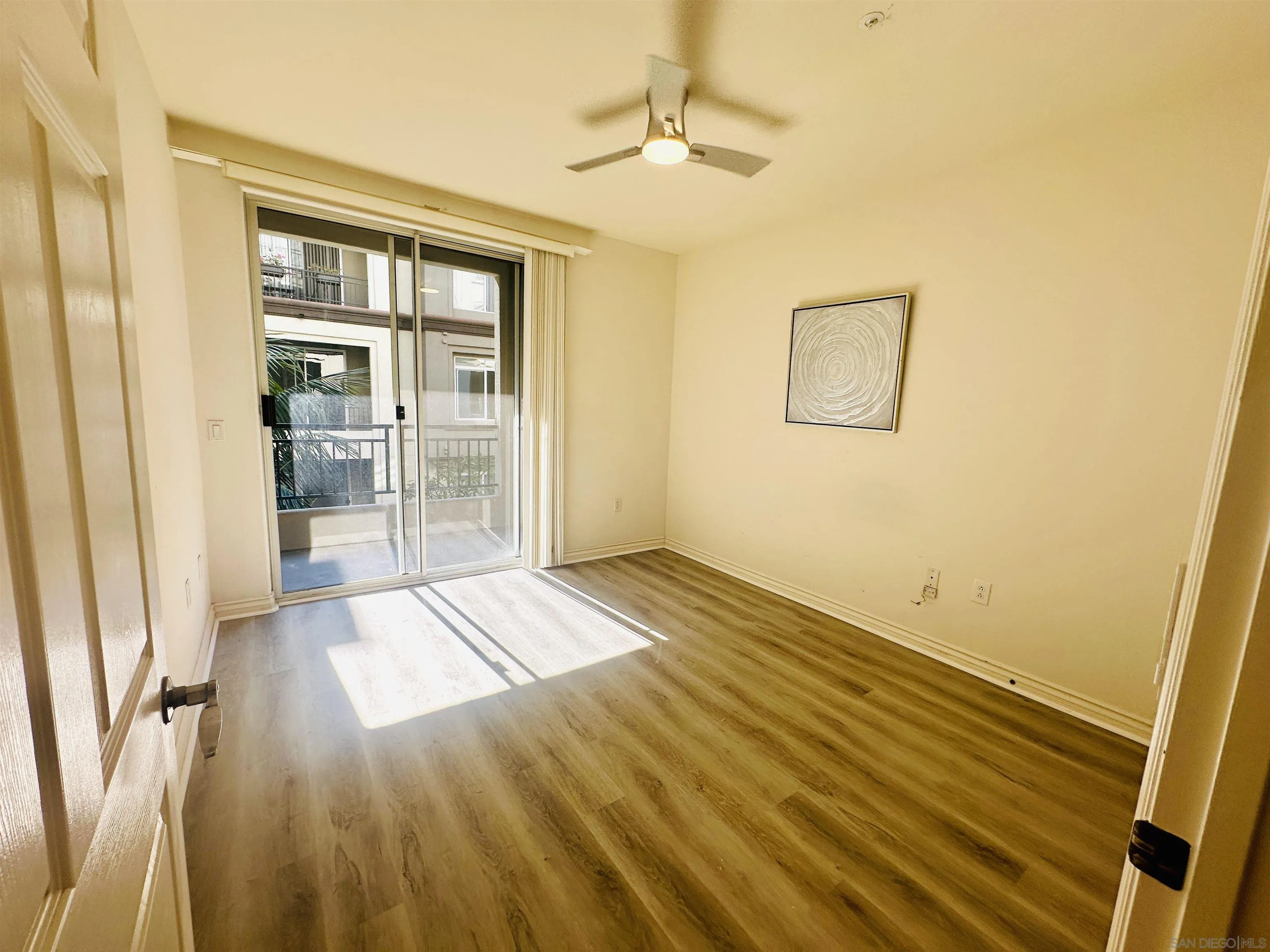 Photo #8: 260012743 Listing: Photo #8