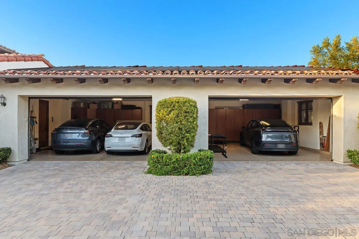 https://cdn.realtyfeed.com/cdn/127/260012744/0fe31dc8c3e83ab3e1f28c9725e7da3a.webp