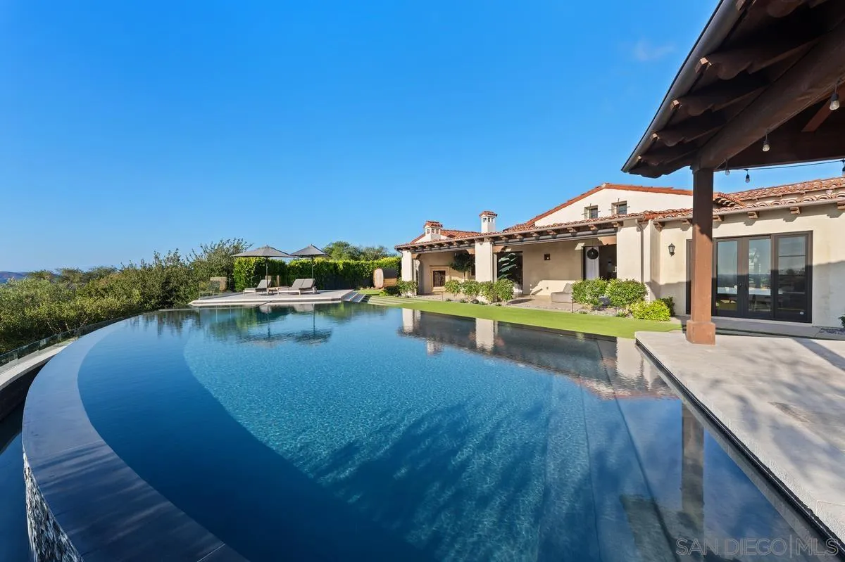 https://cdn.realtyfeed.com/cdn/127/260012744/3d353a4a73b828468f2fd4e245311de8.webp