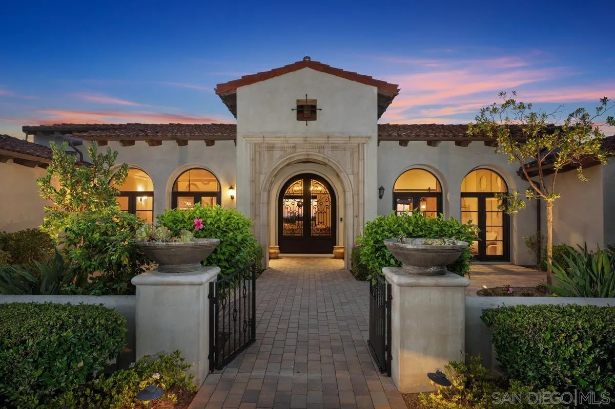 https://cdn.realtyfeed.com/cdn/127/260012744/79b29d79f88ce5d1081bf306176ad35e.webp
