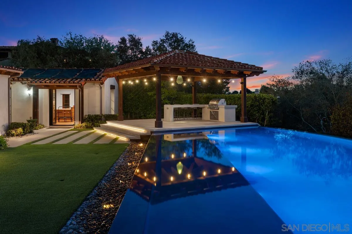 https://cdn.realtyfeed.com/cdn/127/260012744/bc2553f6dc5a558bc933f376349d7da8.webp