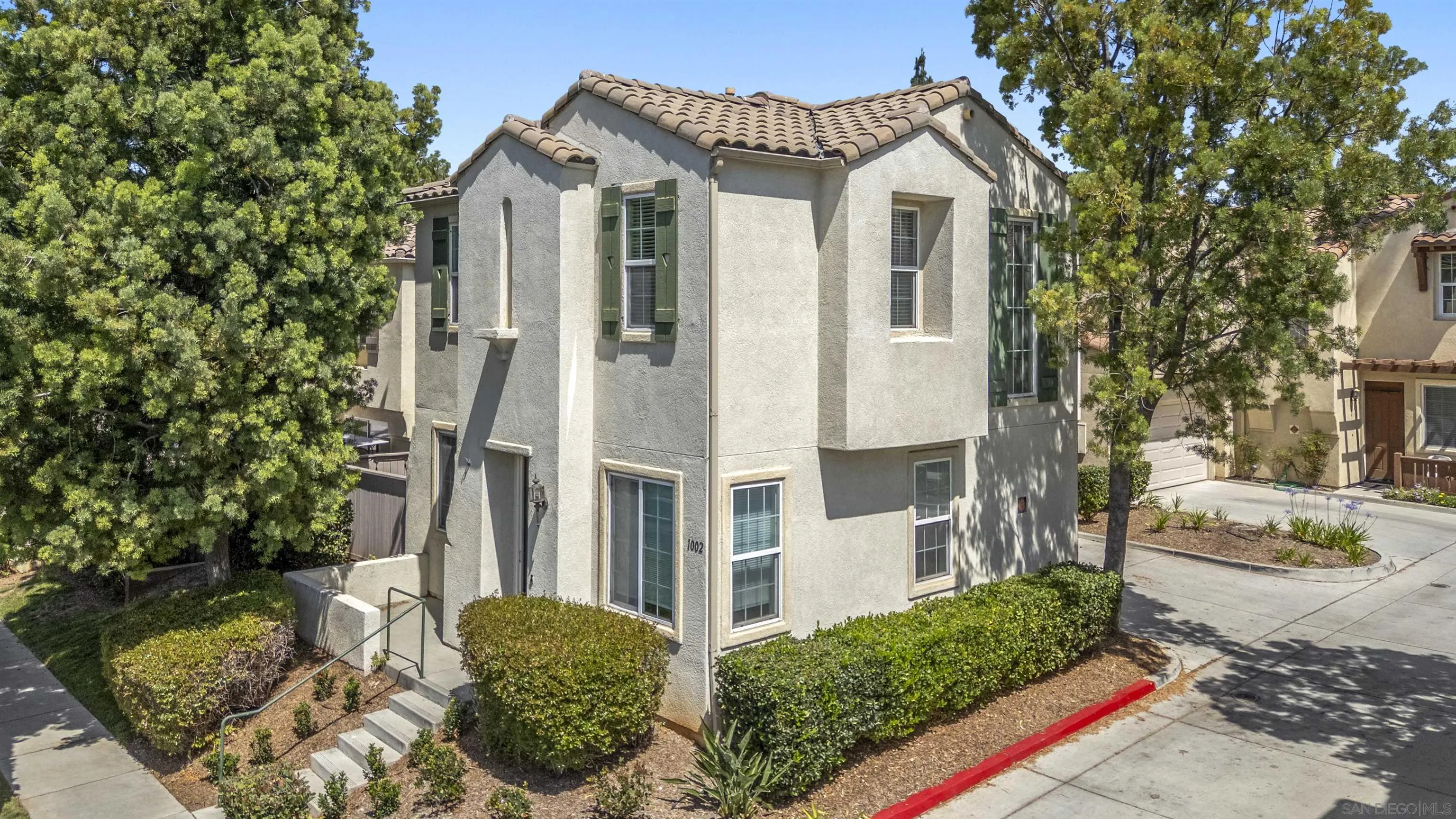 https://cdn.realtyfeed.com/cdn/127/260012746/39749b61e461d3f05f1152fb7ed55a22.webp