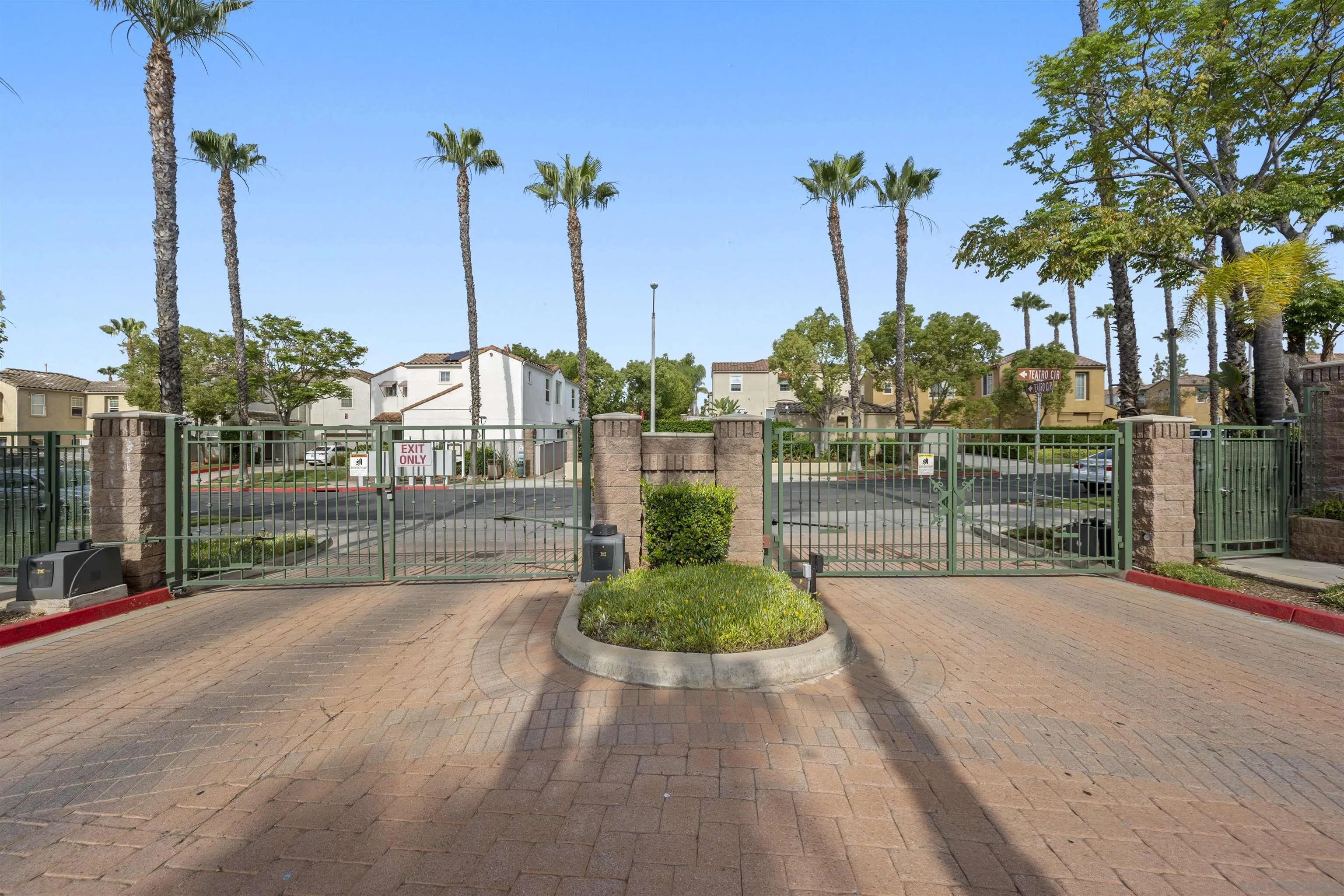 https://cdn.realtyfeed.com/cdn/127/260012746/6053ed75308f6c5f95fe4a152db62344.webp
