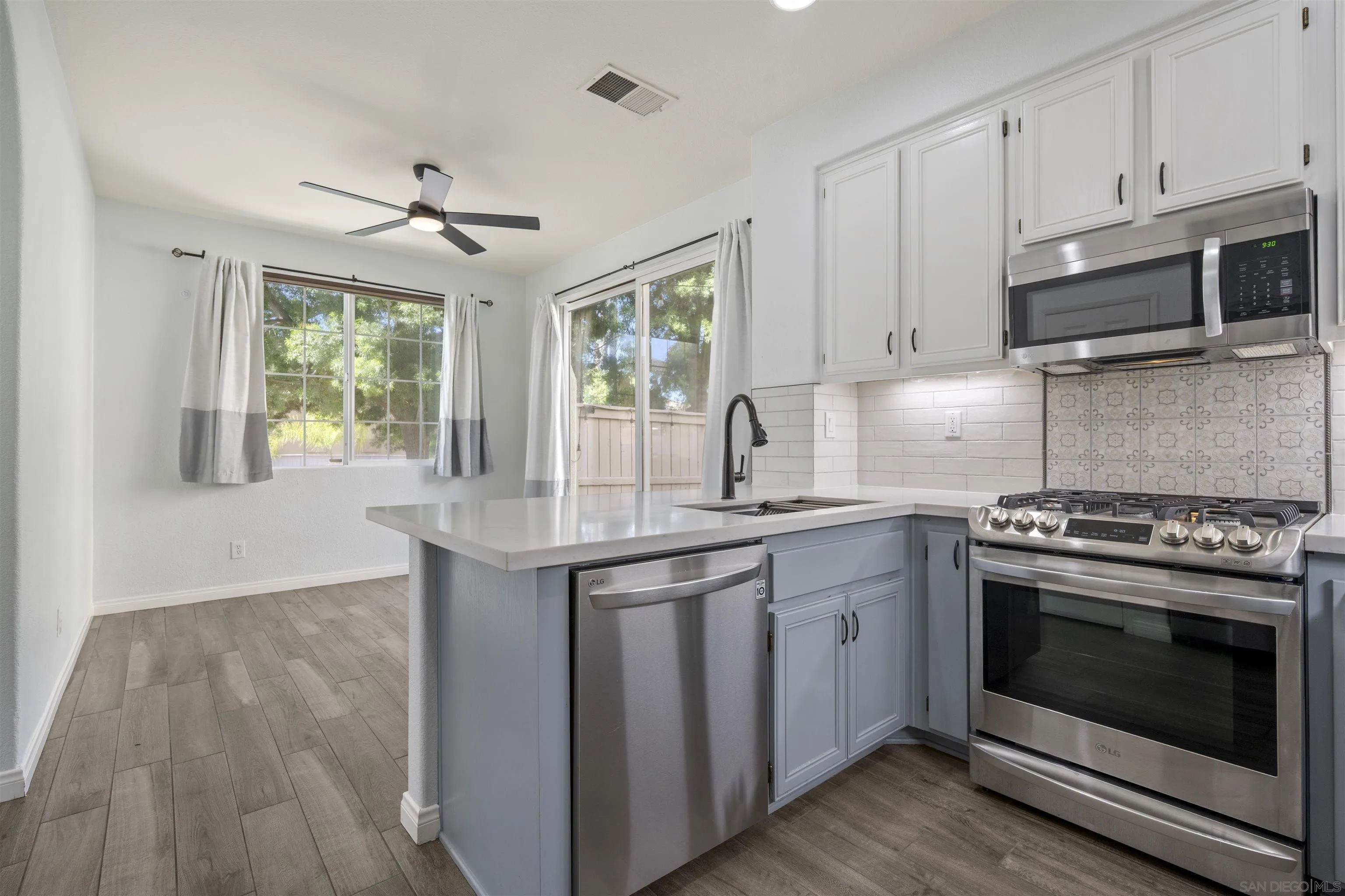 https://cdn.realtyfeed.com/cdn/127/260012746/807741a2c5d2b0ac8ebdbed7020174a5.webp