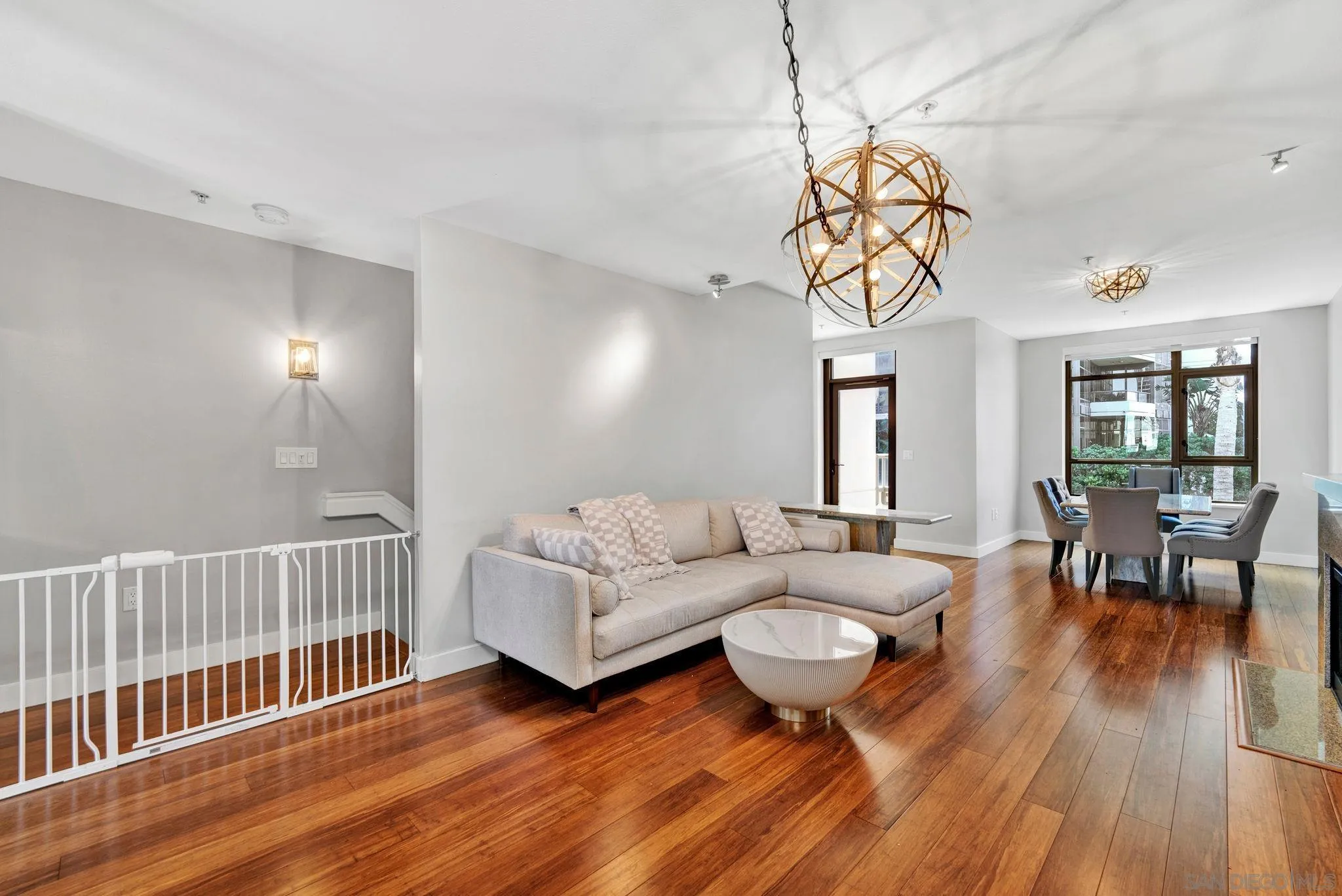 Photo #5: 260012753 Listing: Photo #5