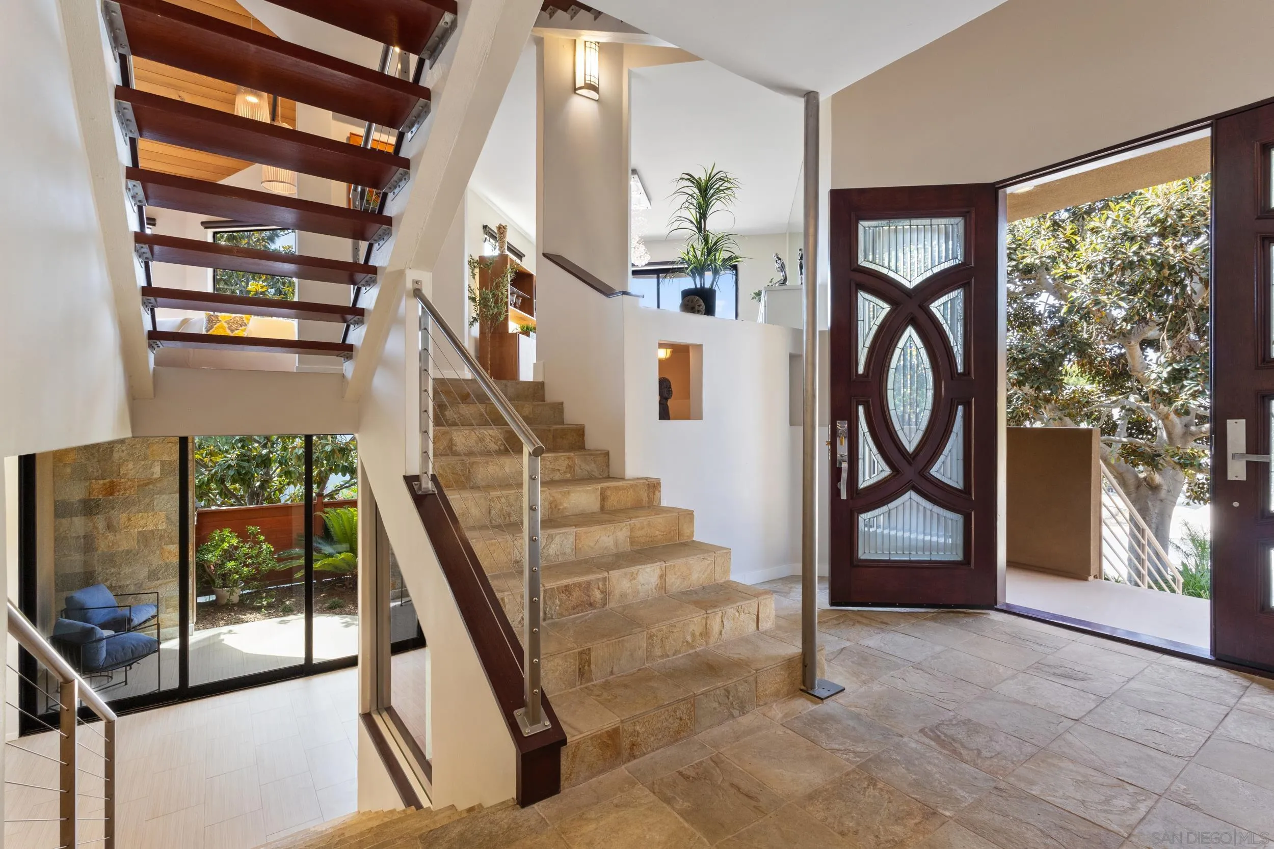 https://cdn.realtyfeed.com/cdn/127/260012755/10afe6d5a3c66b748831161b53863a37.webp
