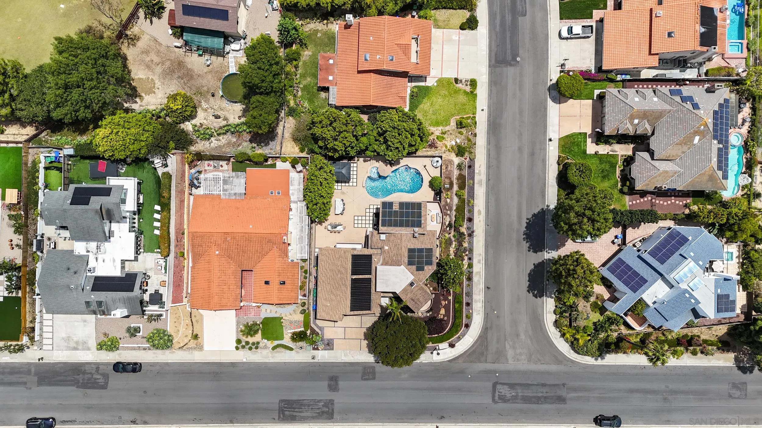 https://cdn.realtyfeed.com/cdn/127/260012755/1afe749941fb03c3fd54744a7c79021e.webp