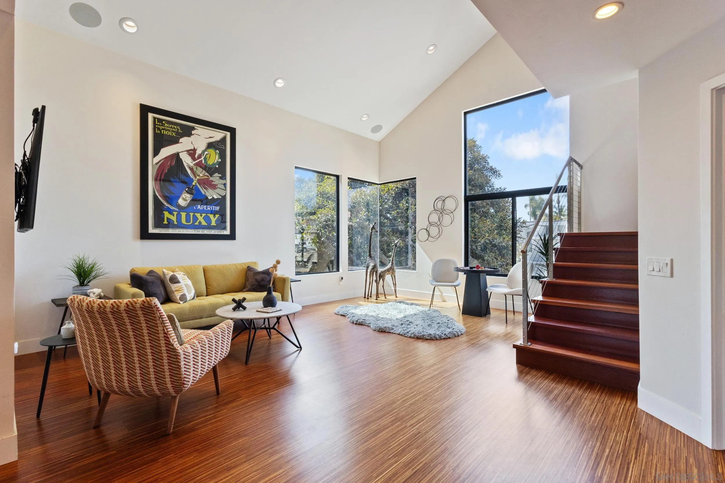 https://cdn.realtyfeed.com/cdn/127/260012755/9b812f371f3594c6f354db993601fadd.webp