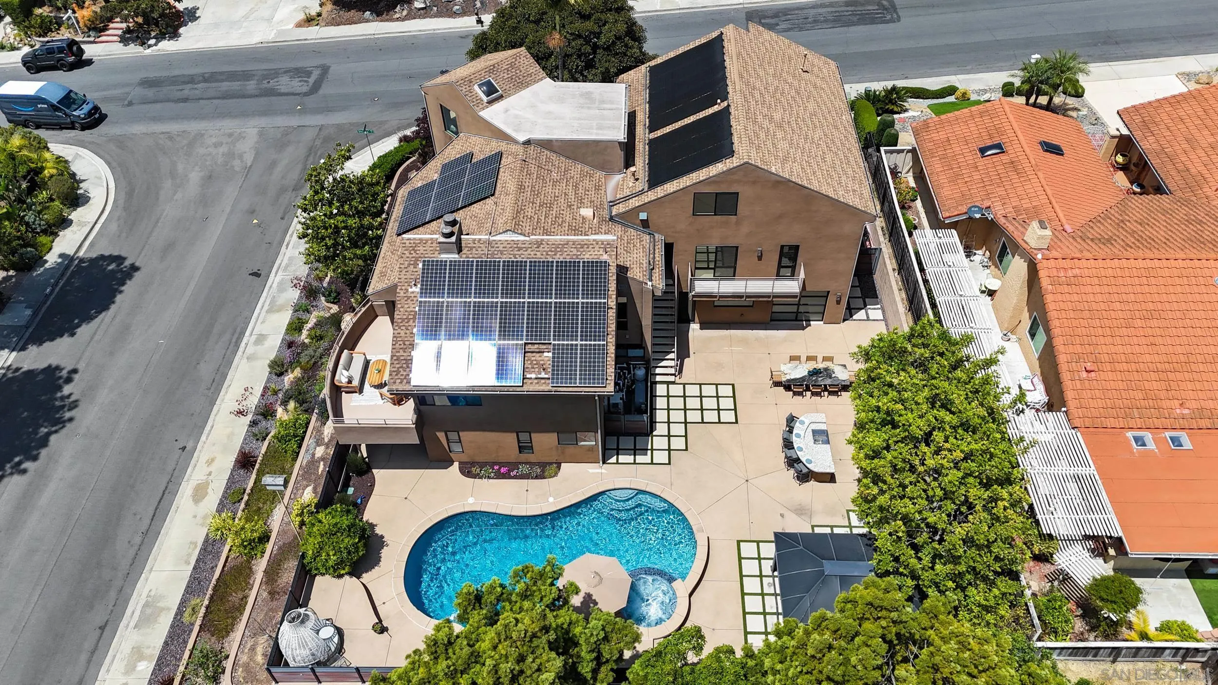 https://cdn.realtyfeed.com/cdn/127/260012755/f87de1d55581e7058373ef82e48b55e6.webp