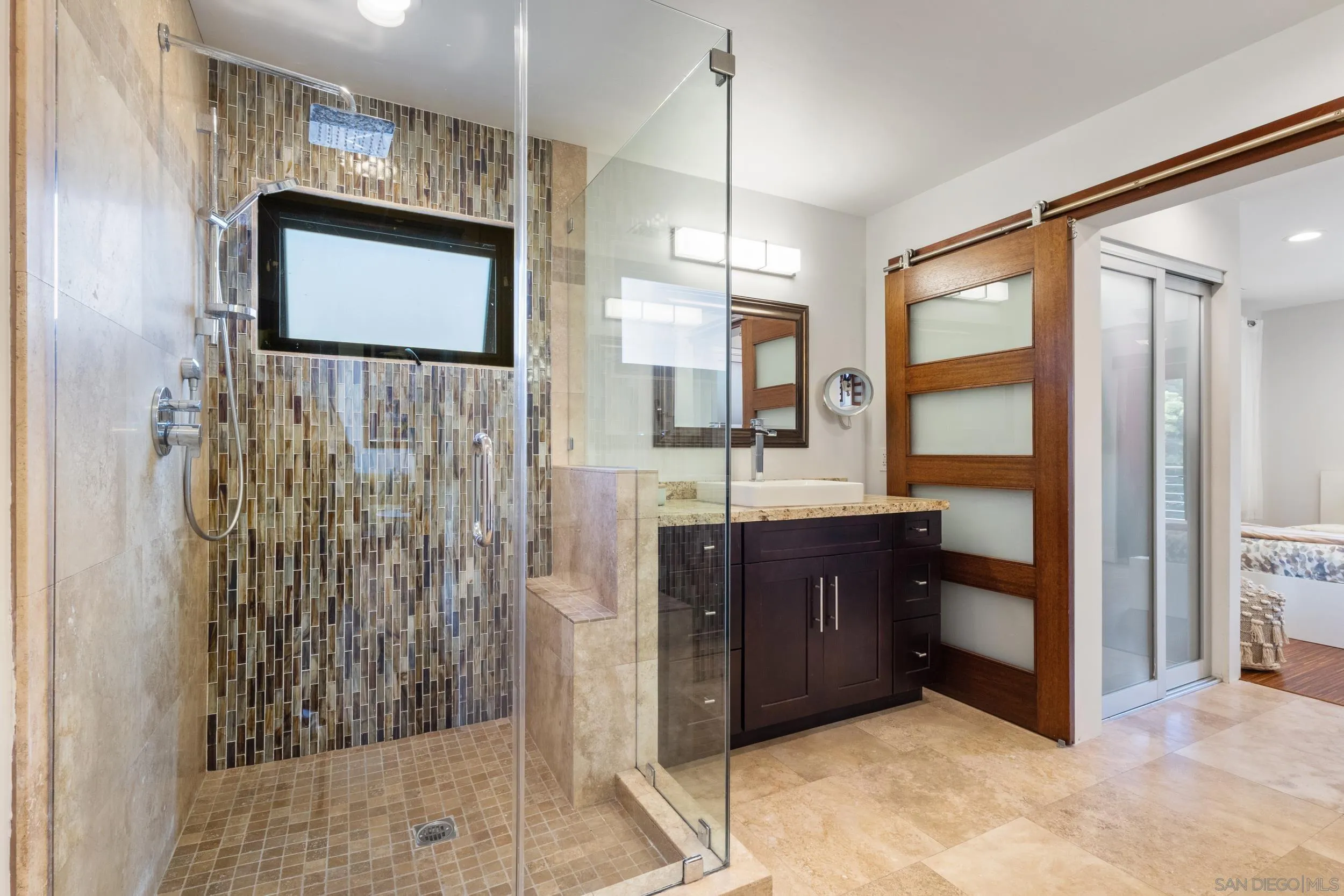 https://cdn.realtyfeed.com/cdn/127/260012755/fcfd461eb611a4caeb0a662827ee21c8.webp