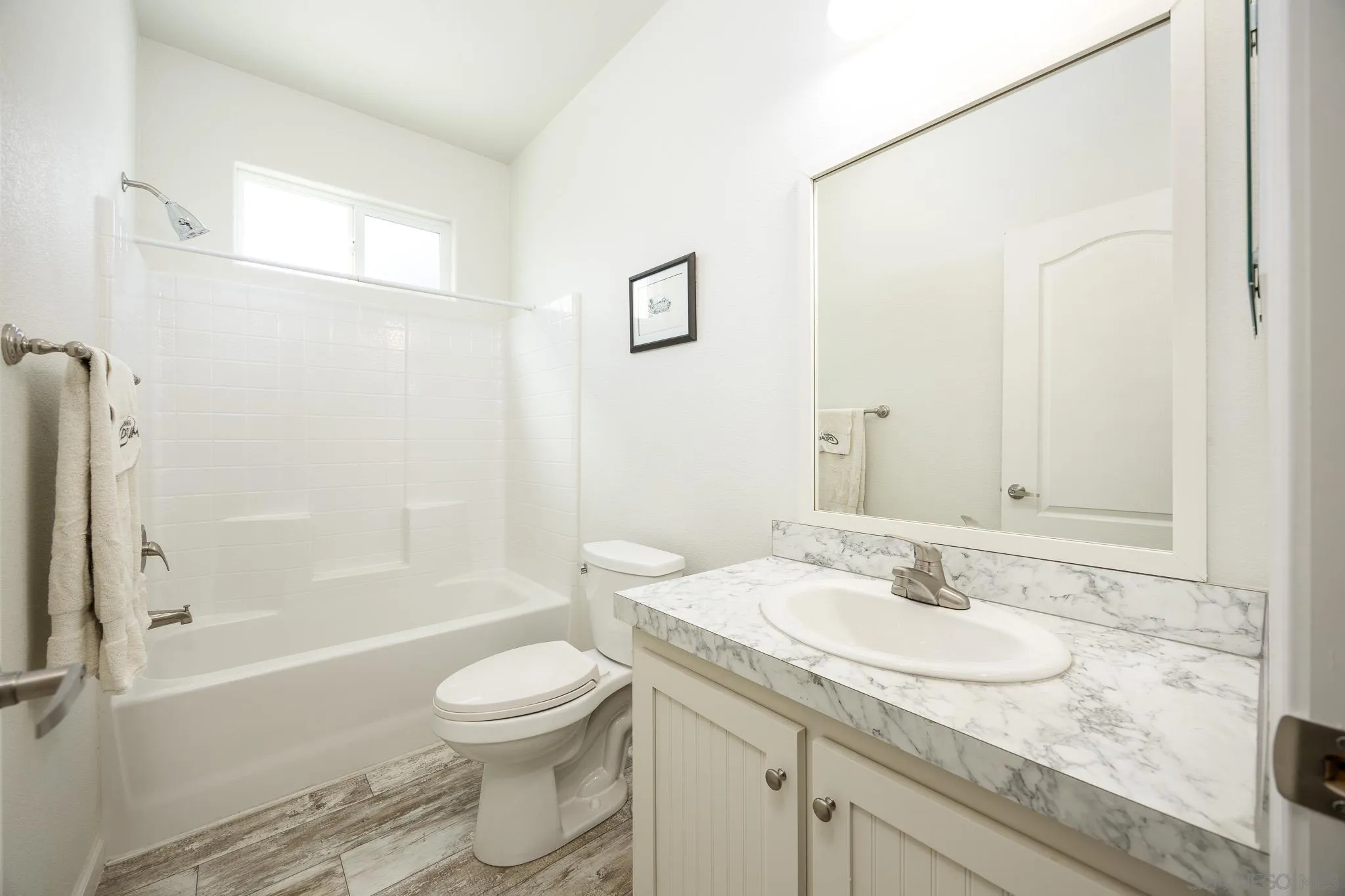 https://cdn.realtyfeed.com/cdn/127/260012760/64970b1ce1b1d8a65a7c08d8a1db6365.webp