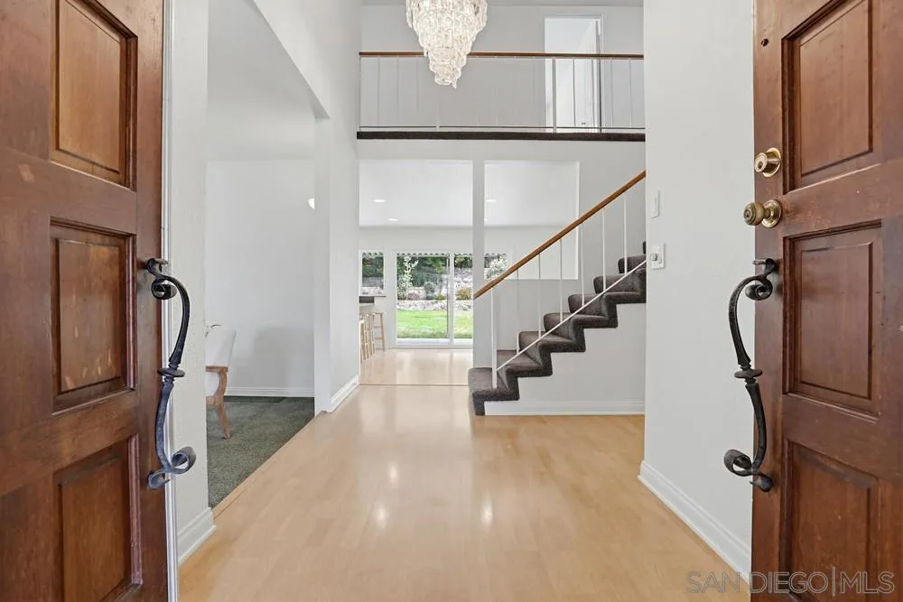 https://cdn.realtyfeed.com/cdn/127/260012761/a2164d83dcc823f2a405f61d7c7c96a7.webp