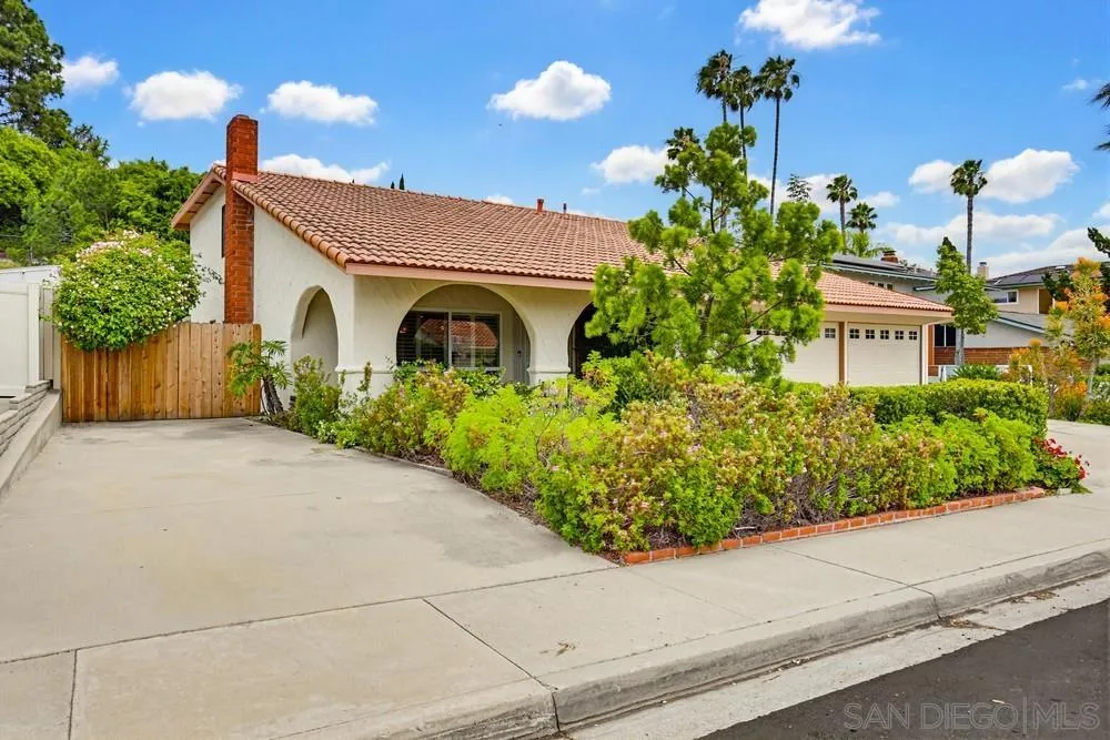 https://cdn.realtyfeed.com/cdn/127/260012761/c8e06acb77b6a9b9622ba1eb73b5c09a.webp