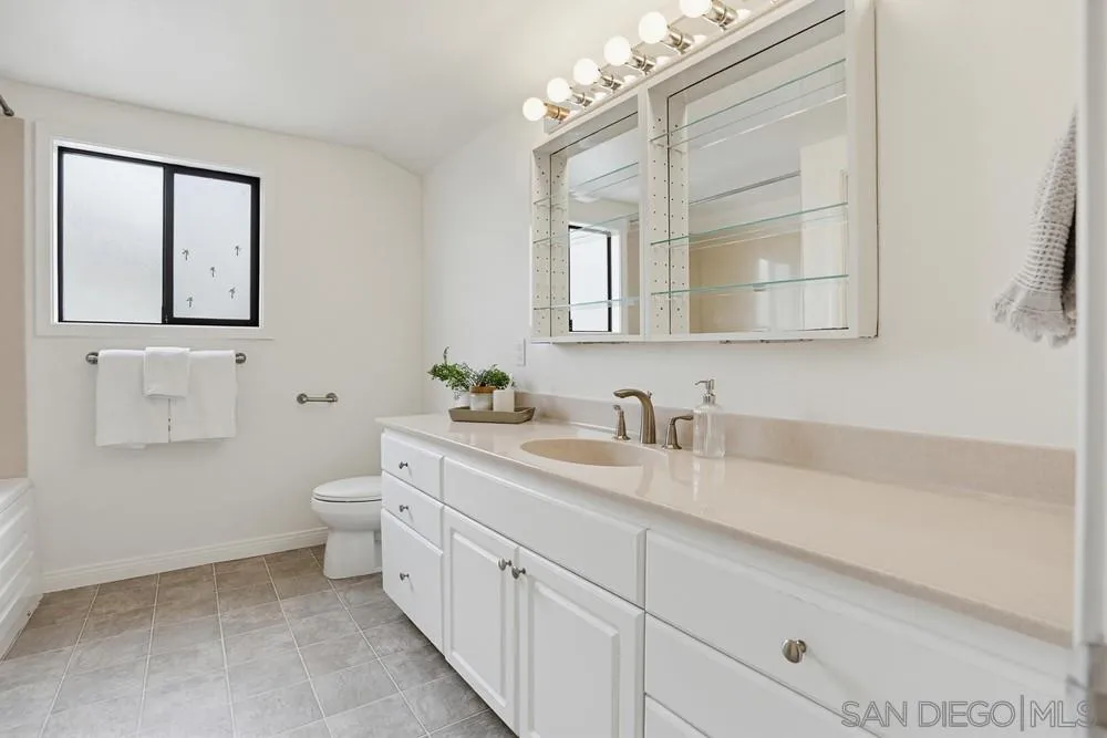 https://cdn.realtyfeed.com/cdn/127/260012761/e19adc64b67bc8416bcb21dd3ad0fbad.webp