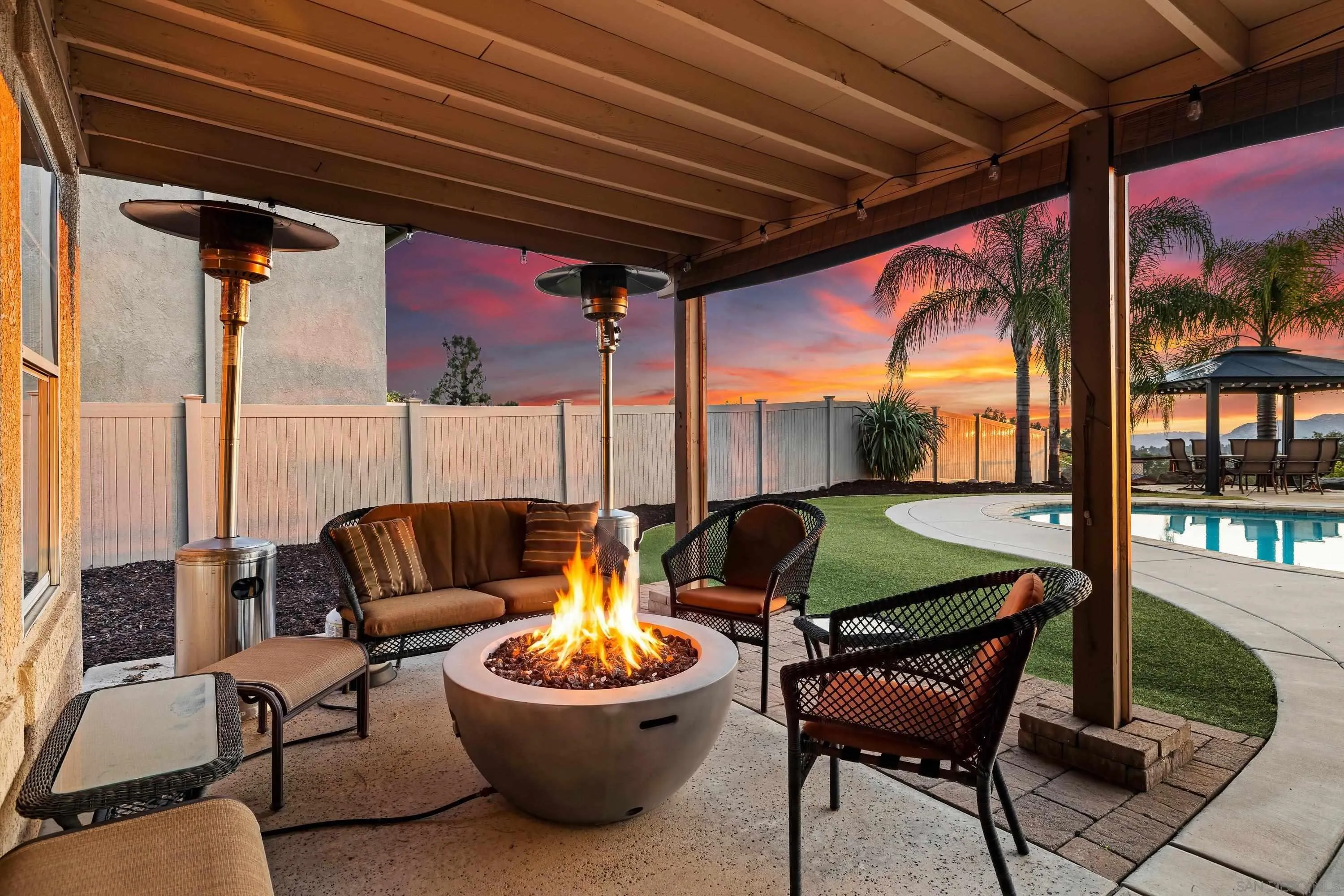https://cdn.realtyfeed.com/cdn/127/260012764/1657020171b60a35f401c90a6132d7cd.webp
